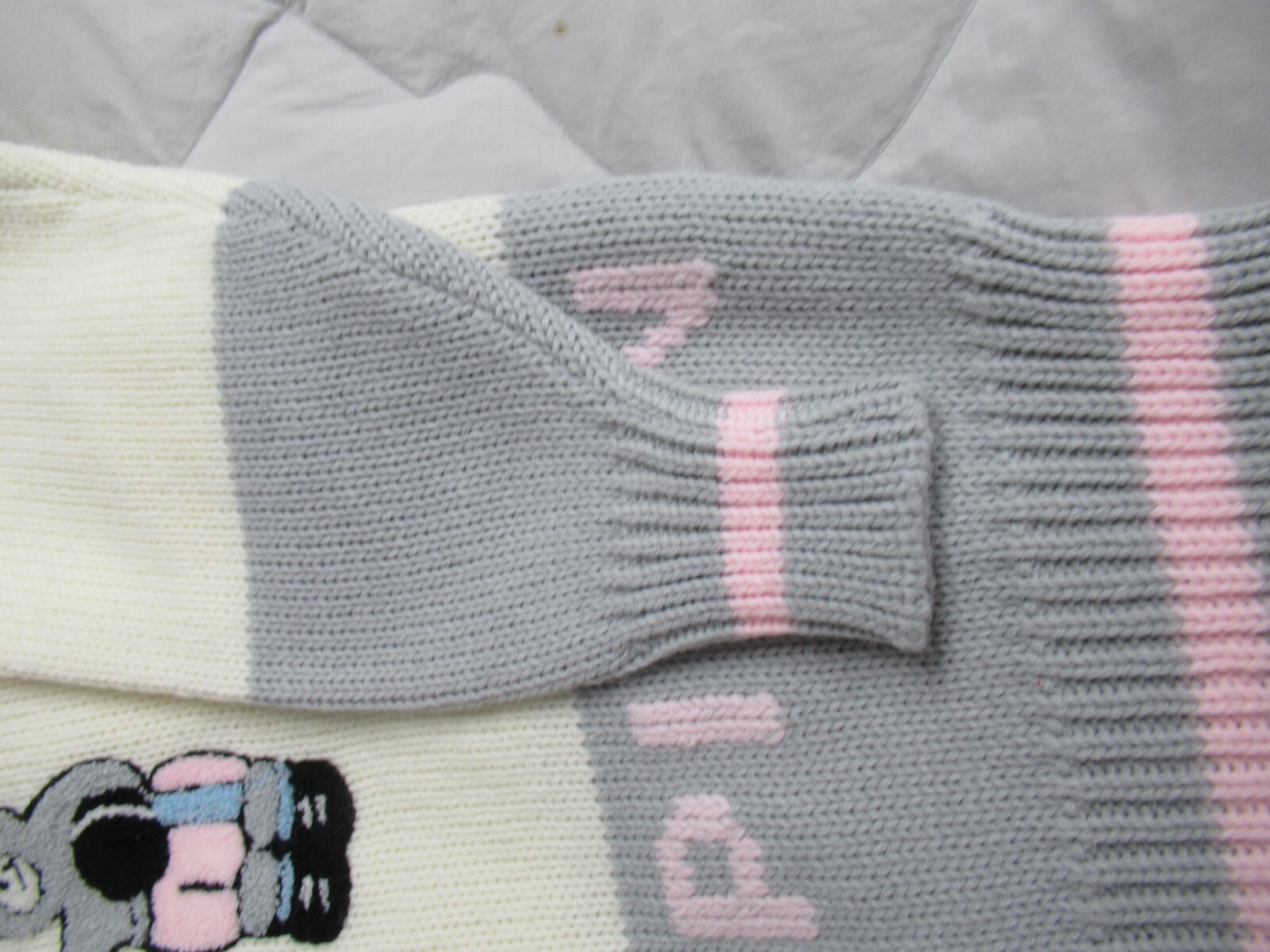 NWT Vintage Jamie Scott KO Champion Bear Boxing Sweater Pink Gray NEW Medium
