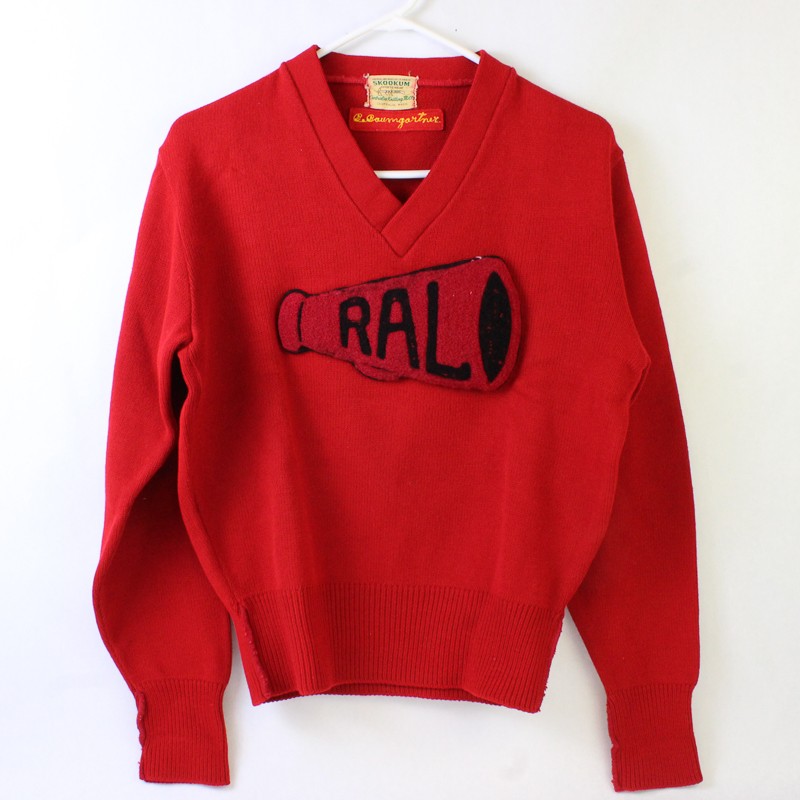 Vtg 1950’s Skookum Women’s M/L Red Knitted Letterman Patch Pullover Sweater