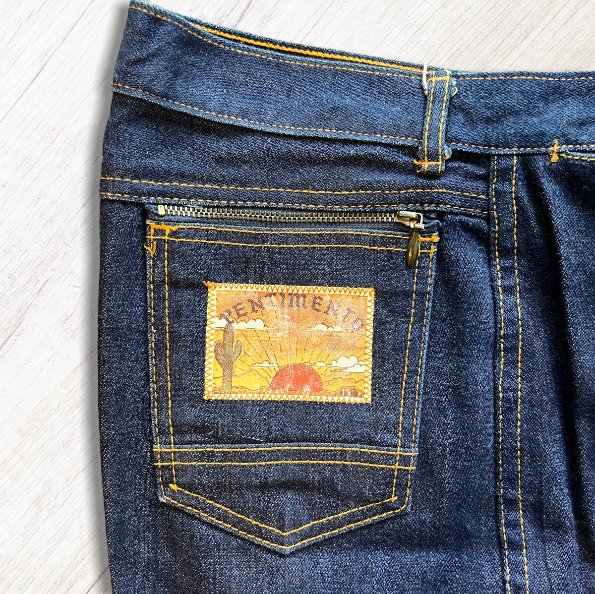 High Waisted Vintage 70s Straight Leg Western Blue Jeans Pentimento Brittania