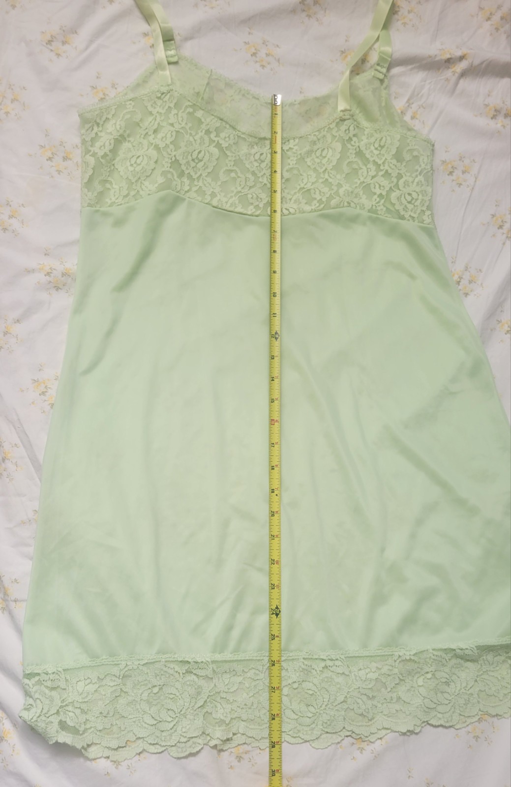 Monsanto Slip Dress L38 Lace Trim Green Nylon Satin Short Ajust.straps U.SA Vtg