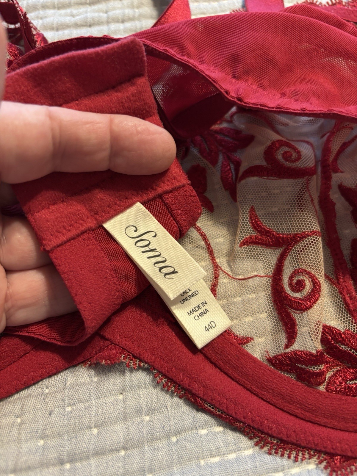 SOMA Womens Sensuous Lace Underwire Unlined Red Bra, Size 44D, Rhinestones