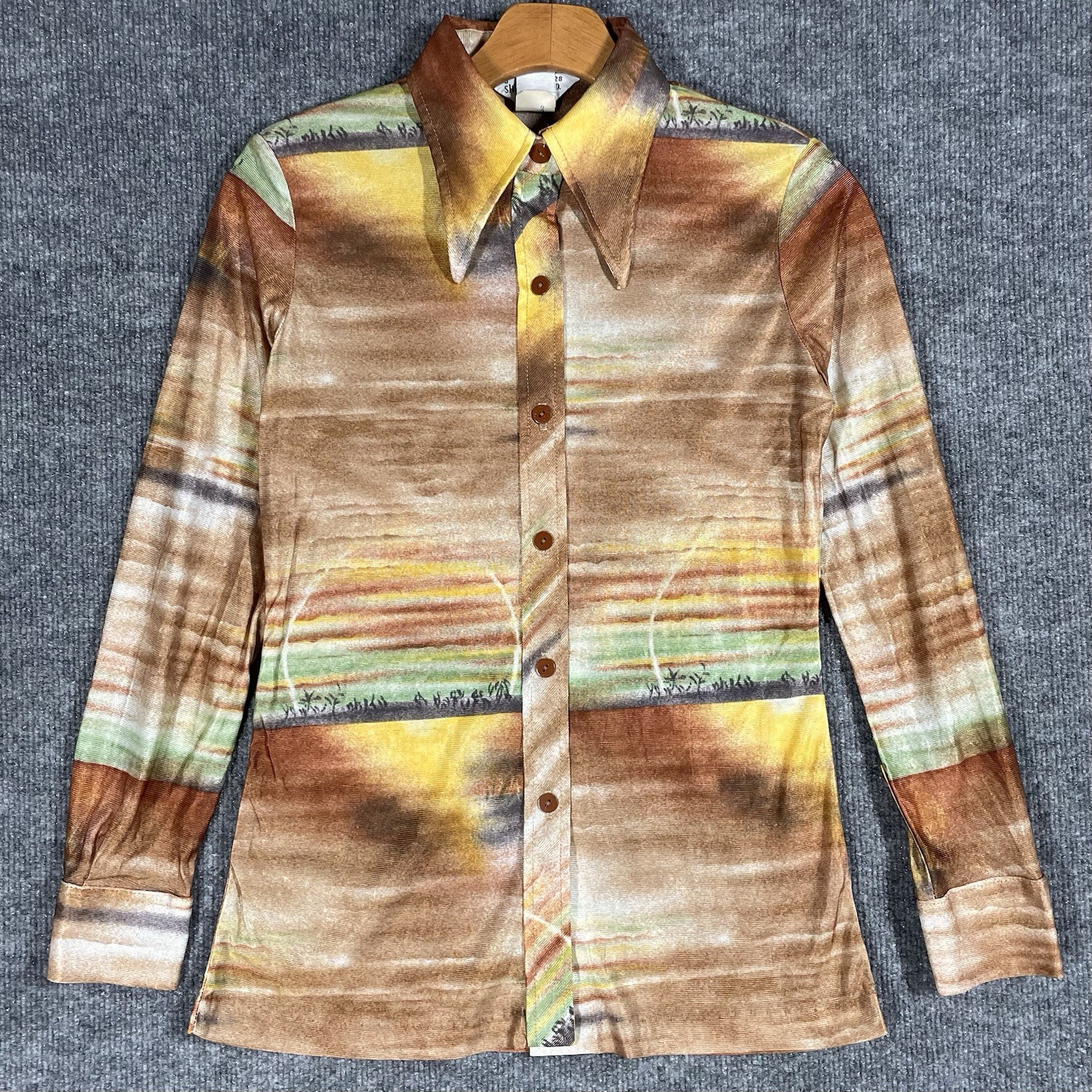 VINTAGE 70s Disco Shirt Womens S Floral Hippie Nik Nik Photo Landscape Dagger
