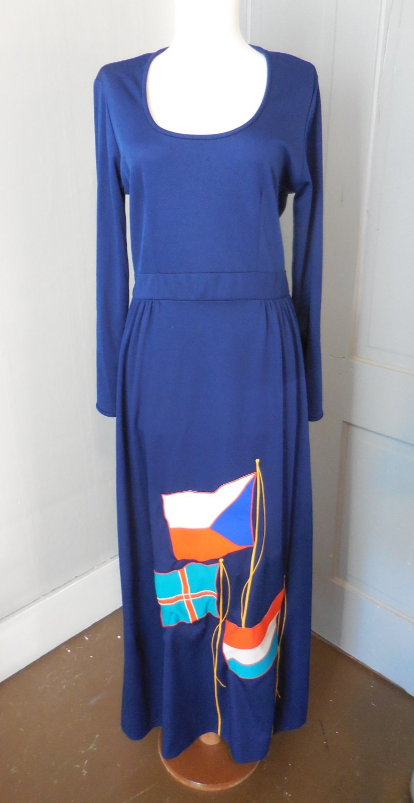 Vintage Concept 70’s Swirl Maxi Dress Long Sleeve Navy Dress with Flags