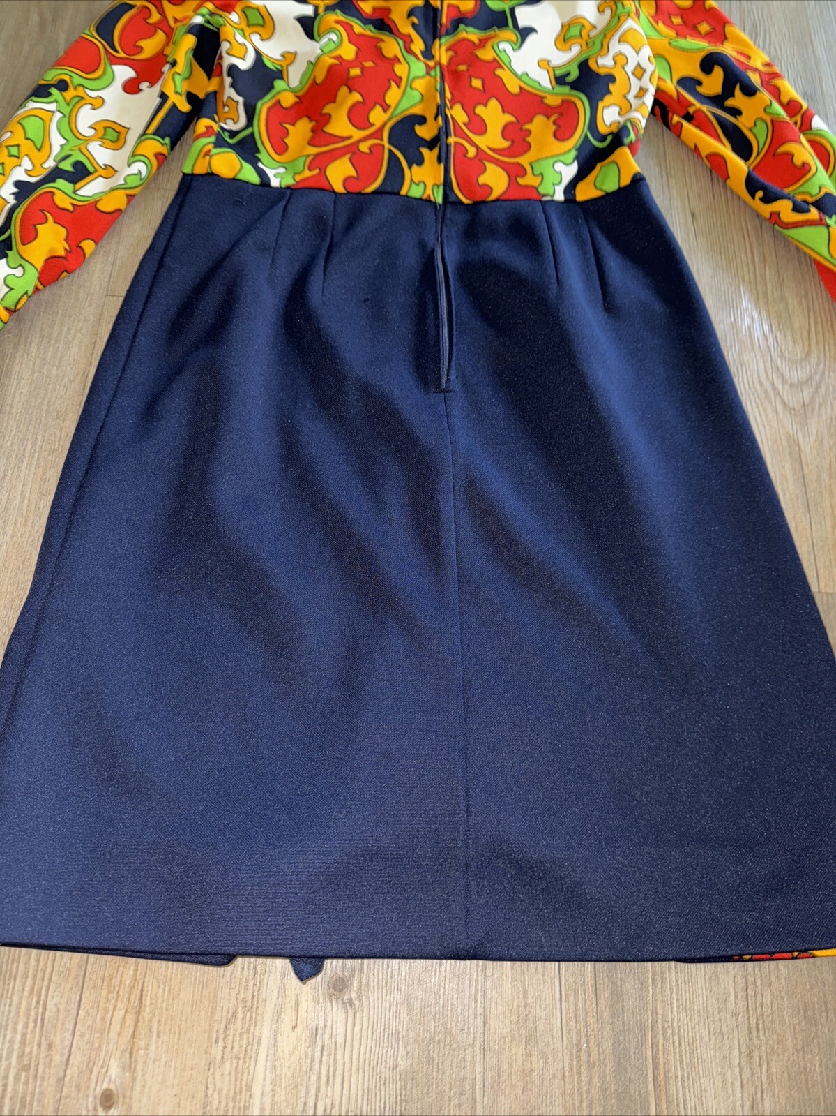 Vintage Groovy 70’s Dress Wide Collar Leslie Fay Knits Mod Baroque Size Medium