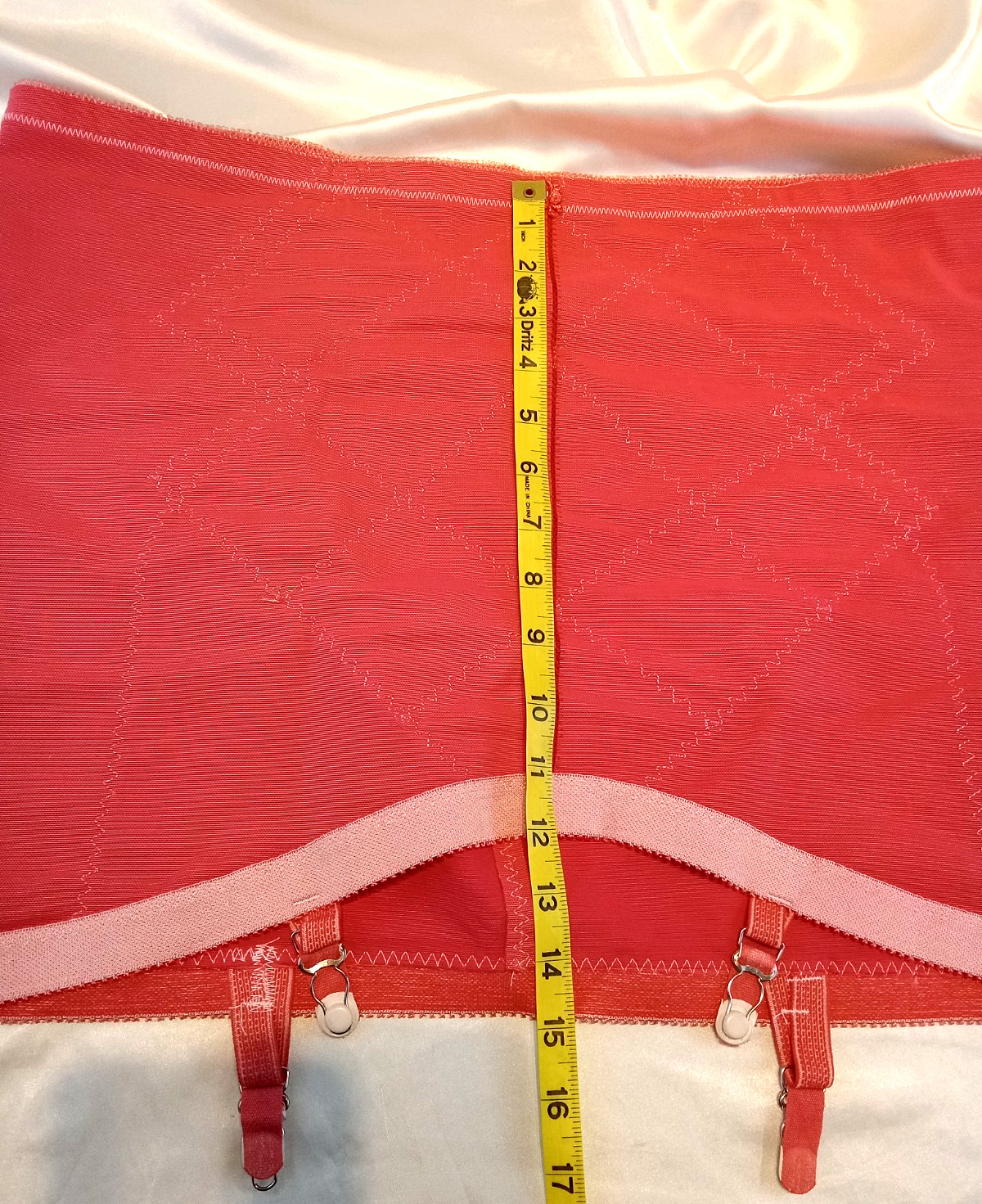 SZ 44 VTG SEXY LIPSTICK RED OPEN BOTTOM GIRDLE WITH 6 METAL STOCKING GARTERS