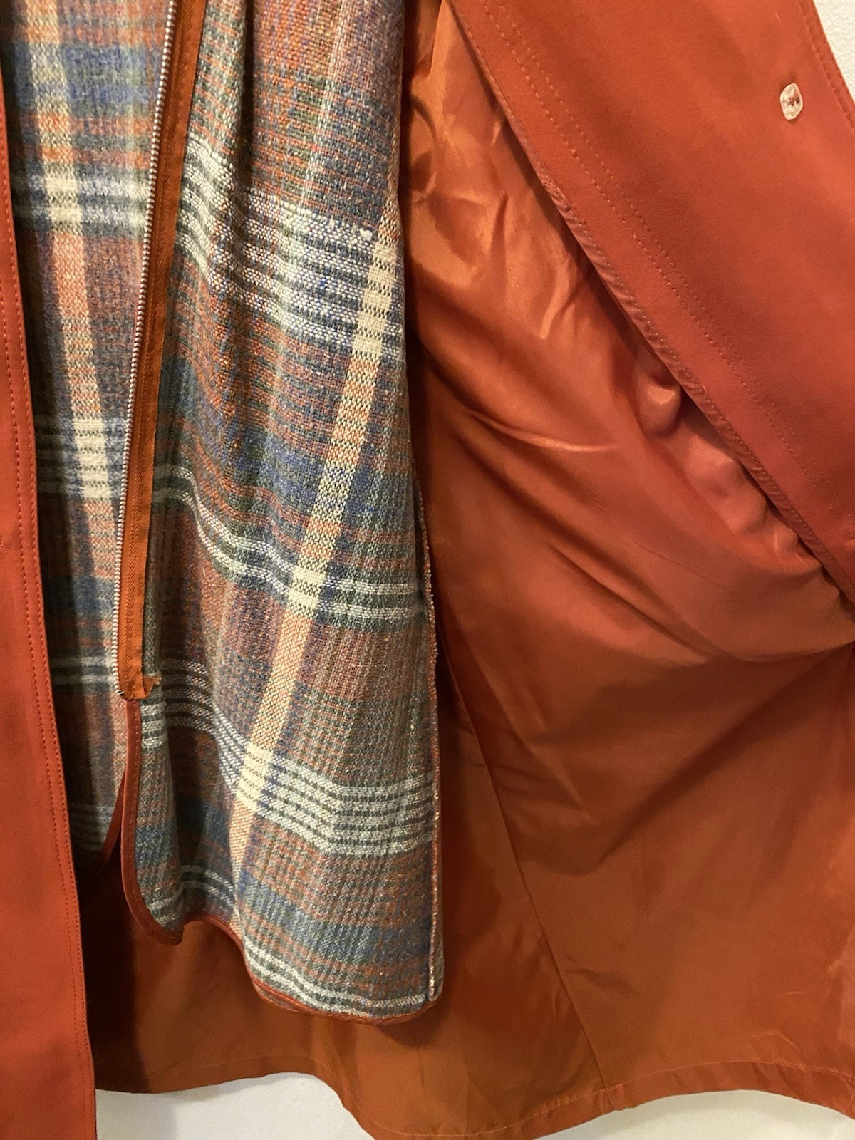 Vintage 1970s Sirocco Rust Orange Trench Coat Plaid Lining Belt Sz 12 Exc