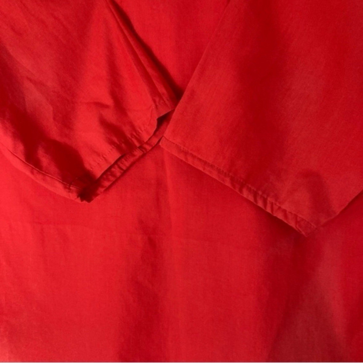 Vintage Las Olas red strawberry rhinestone appliqué button up shirt size Medium