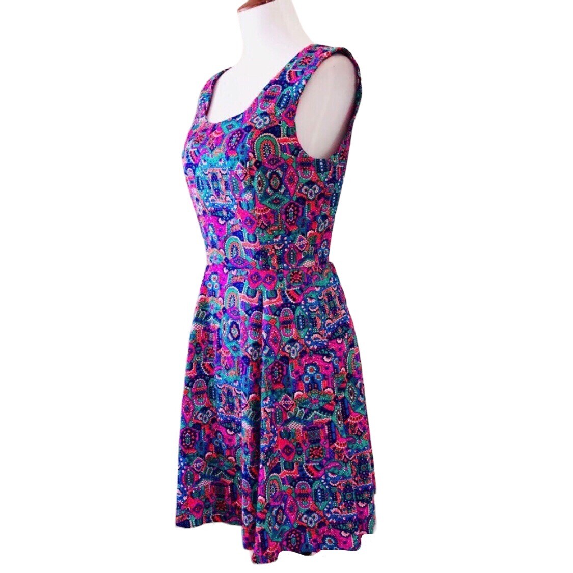 Vtg 70s Skater Mini Dress Medium Bold Colorful Hot Pink Green Open Back Sundress