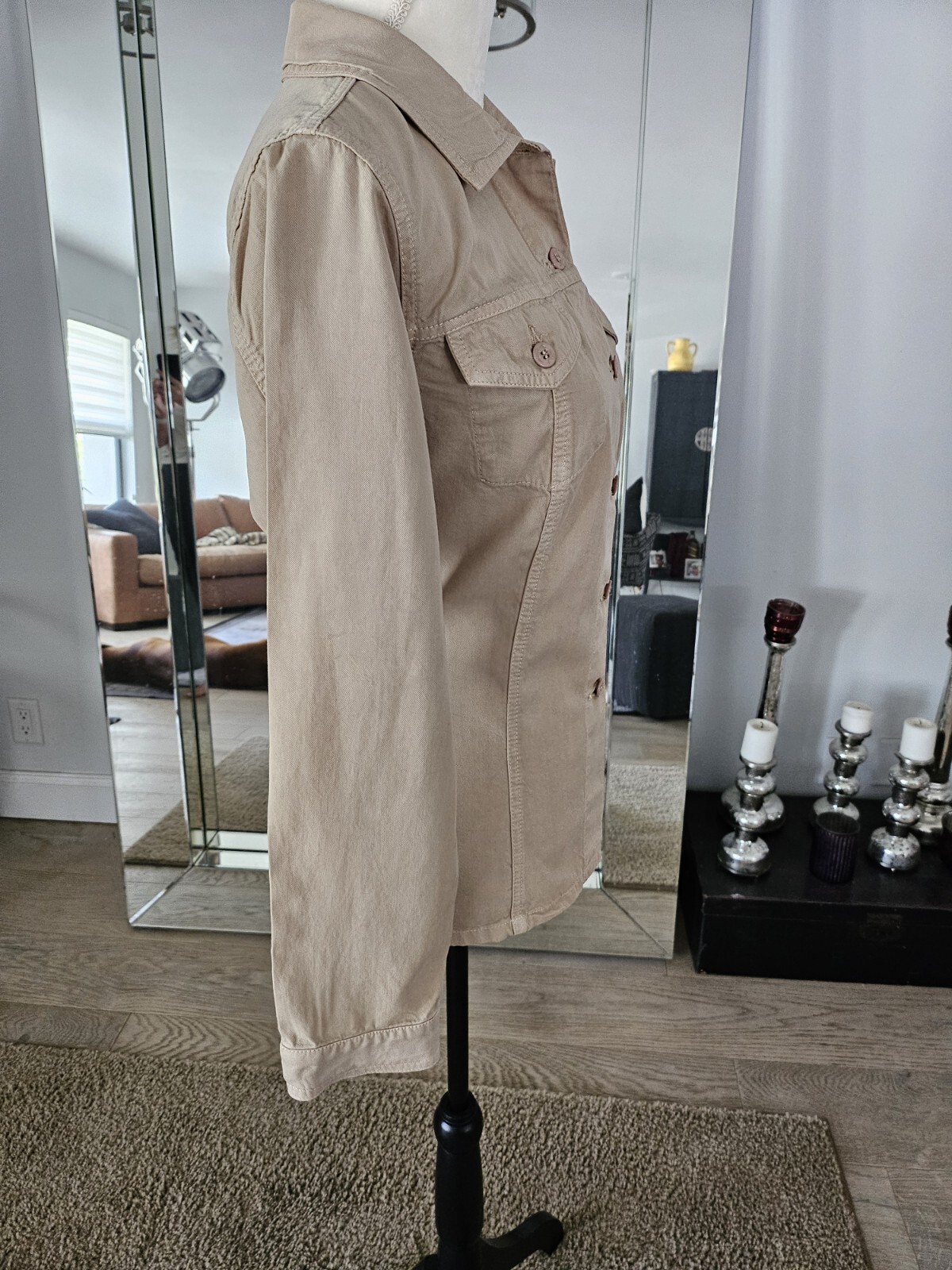 Vtg Democracy L Sleeve Button Down Beige Shirt Dagger Collar Small