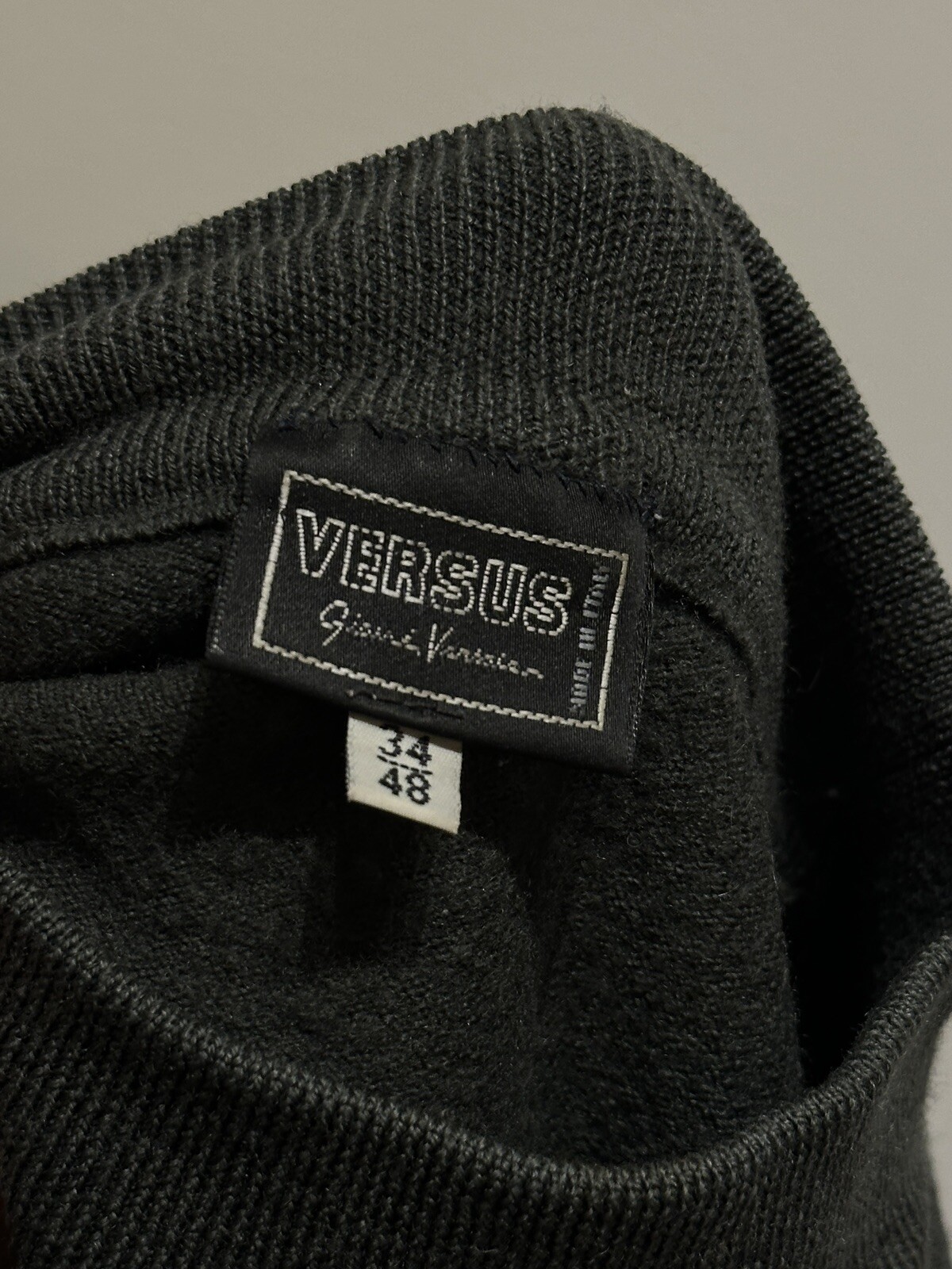 Vintage 1990s Versus Gianni Versace Womens Sweater Wool Blend size 34/48