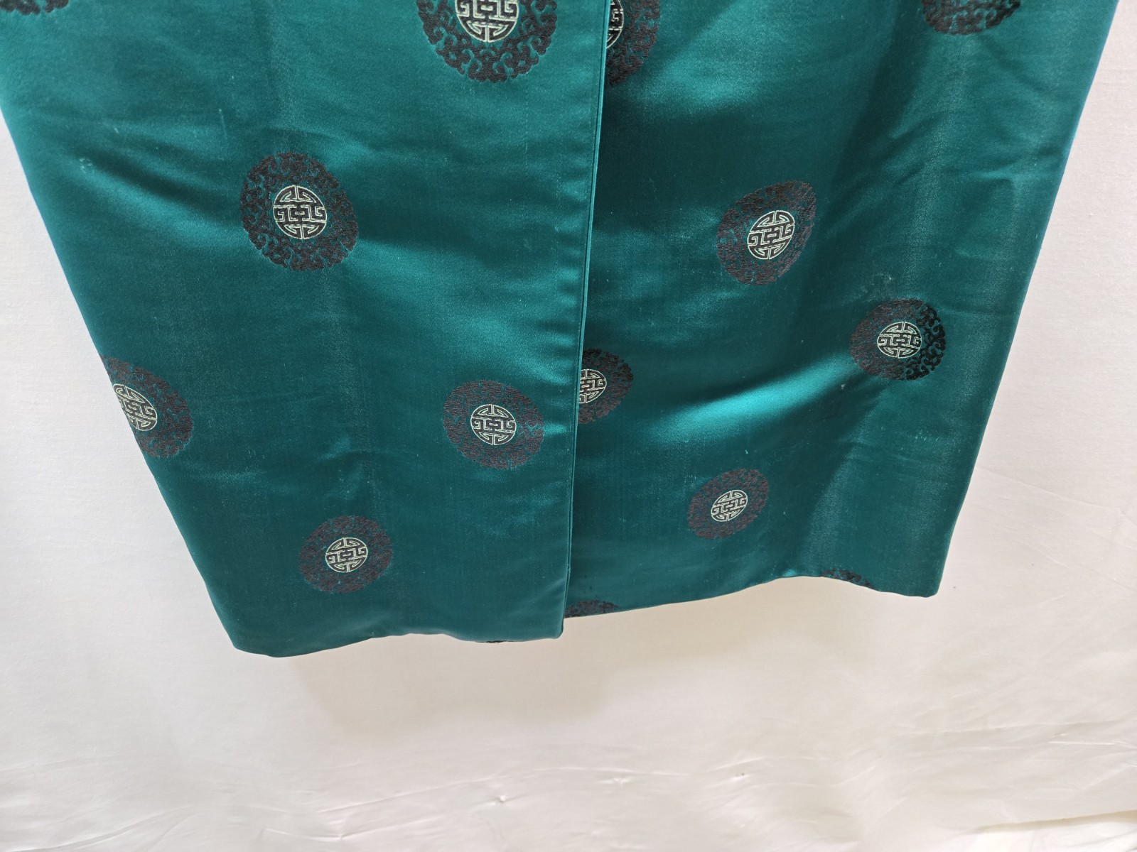 Vintage Ying Tai Ltd Peninsula Hotel Hong Kong Hilton Silk Robe Dressing Gown M