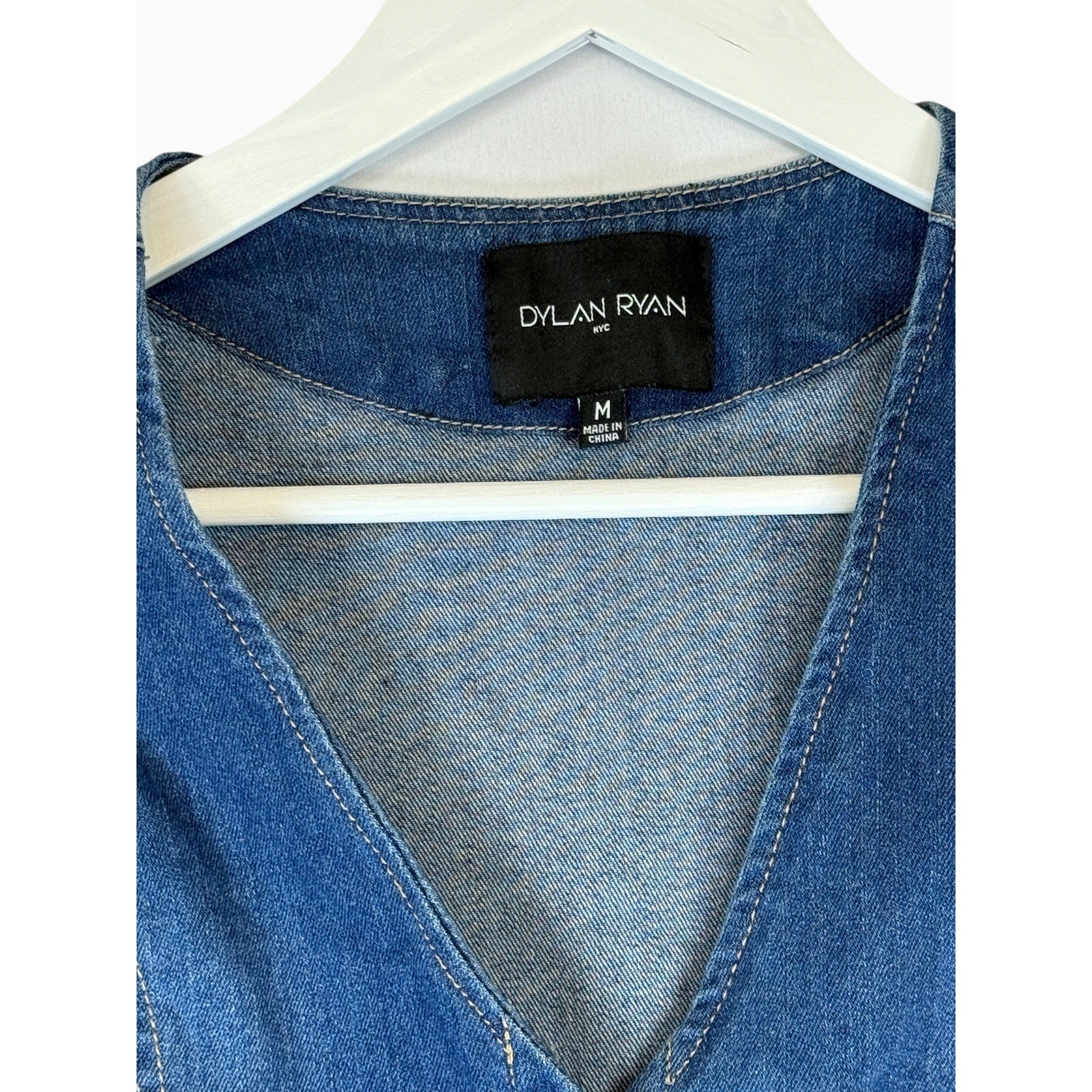 Dylan Ryan NYC Denim Button Front Cropped Vest Medium Western Casual Blue