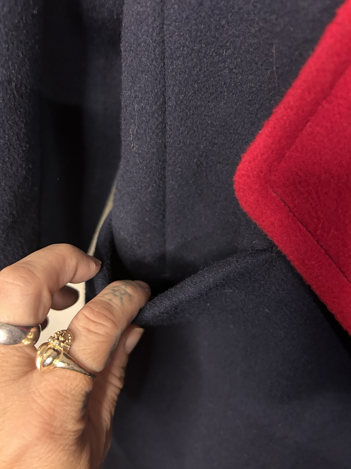 Vintage 1940s Central Park Forstmann Fabrics Wool Navy Dark Red Coat Tie Neck