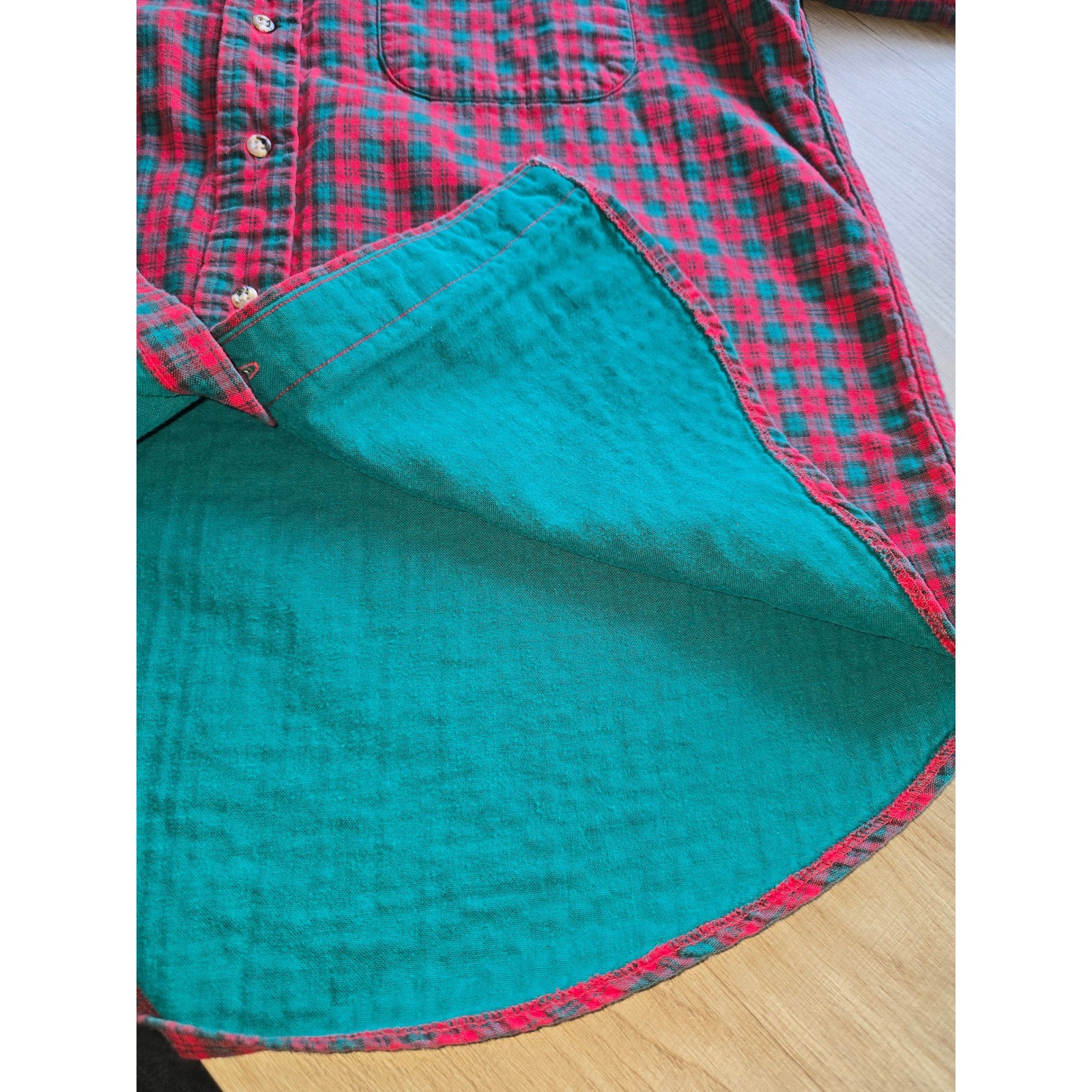 L.L.Bean Women Flannel Shirt Large Red Green Plaid USA Made Vintage outdoorsy