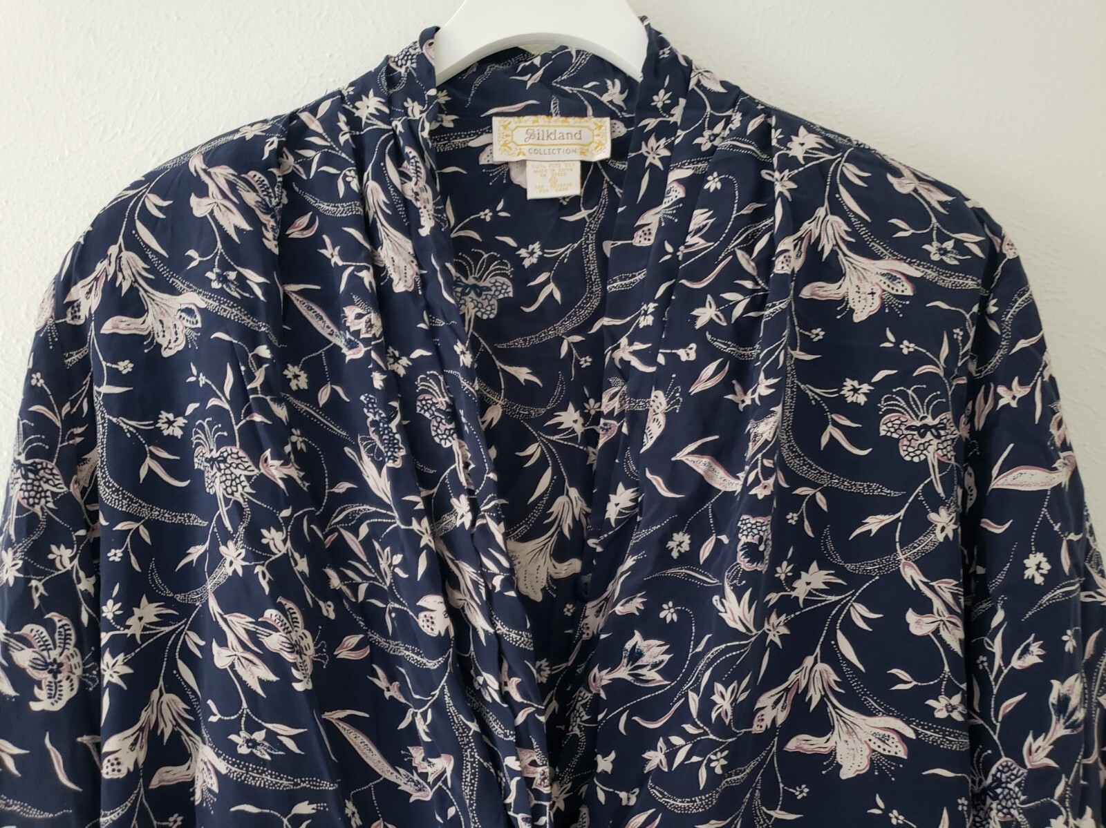Silkland Vintage Size 10 Crossover Silk Blouse Blue White Floral Long Sleeve NWT