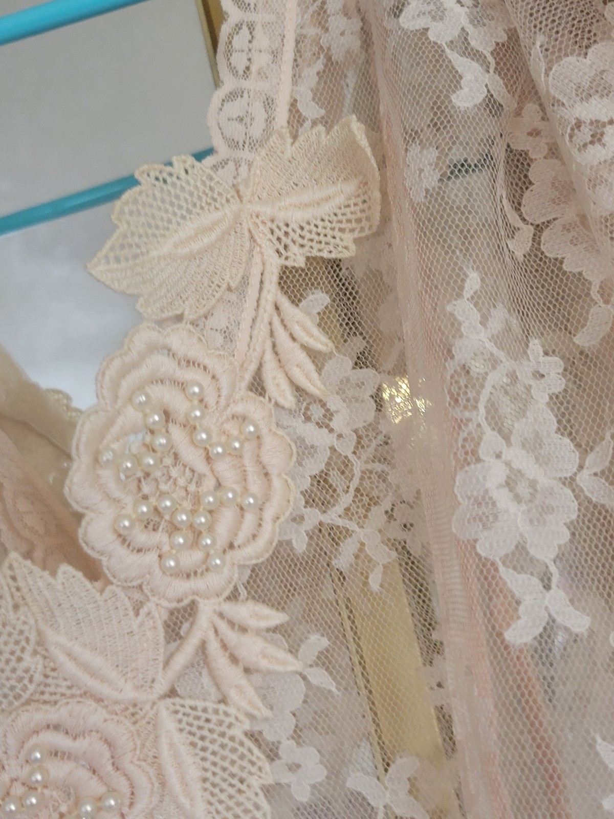 VINTAGE 1970S LORRIE KABALA SHEER NUDE LACE WEDDING DRESS Size XS BEAUTIFUL