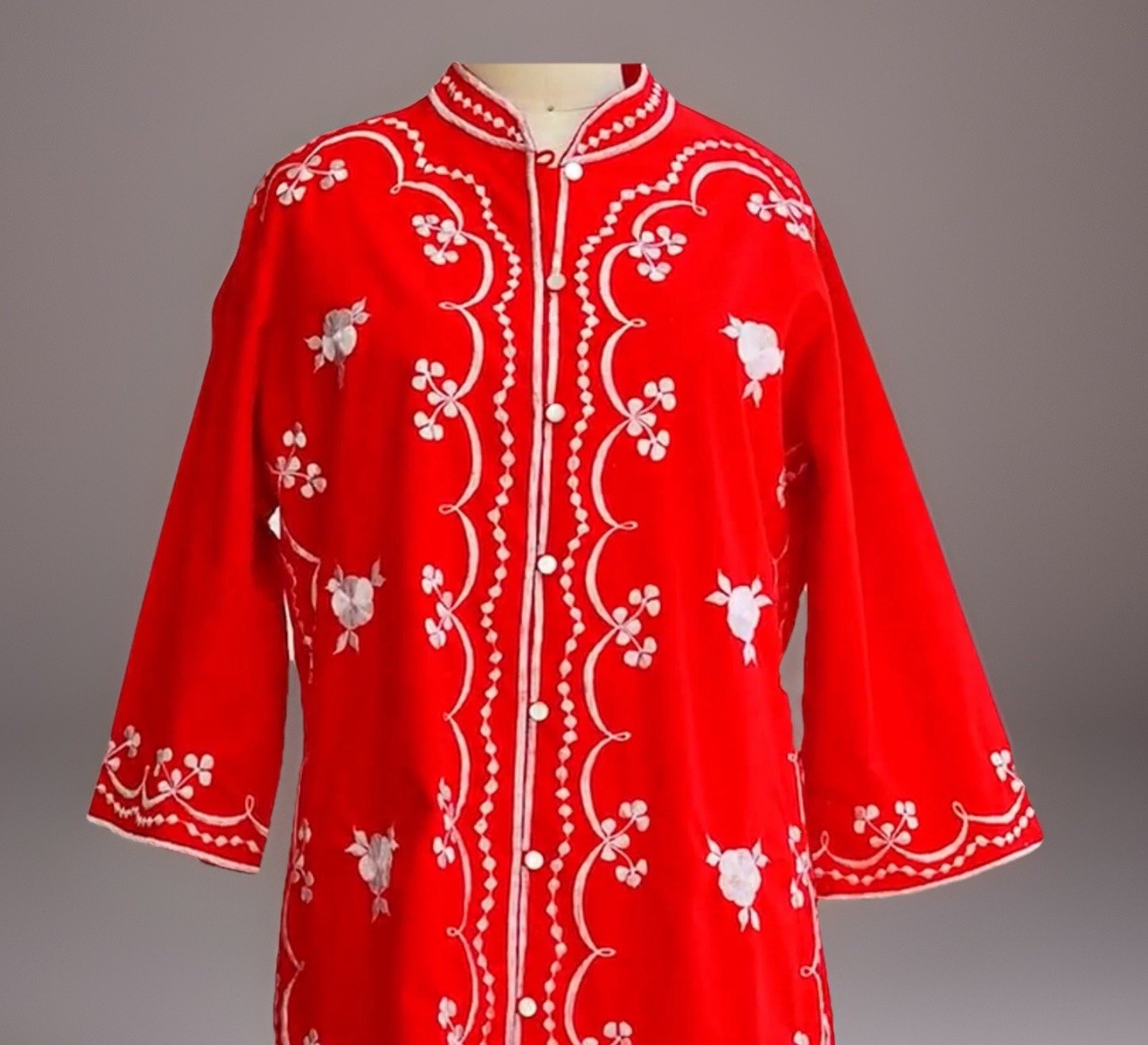 VTG Caro Of Honolulu Dress Red White Embroidered Buttons Down Front 1970’s Sz 12