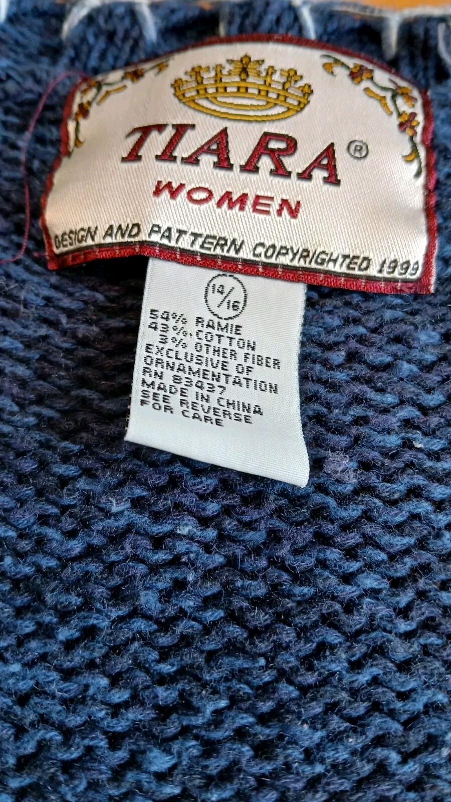 Vintage Tiara Sweater Teddy Bear Christmas Holiday Knit Blue Medium