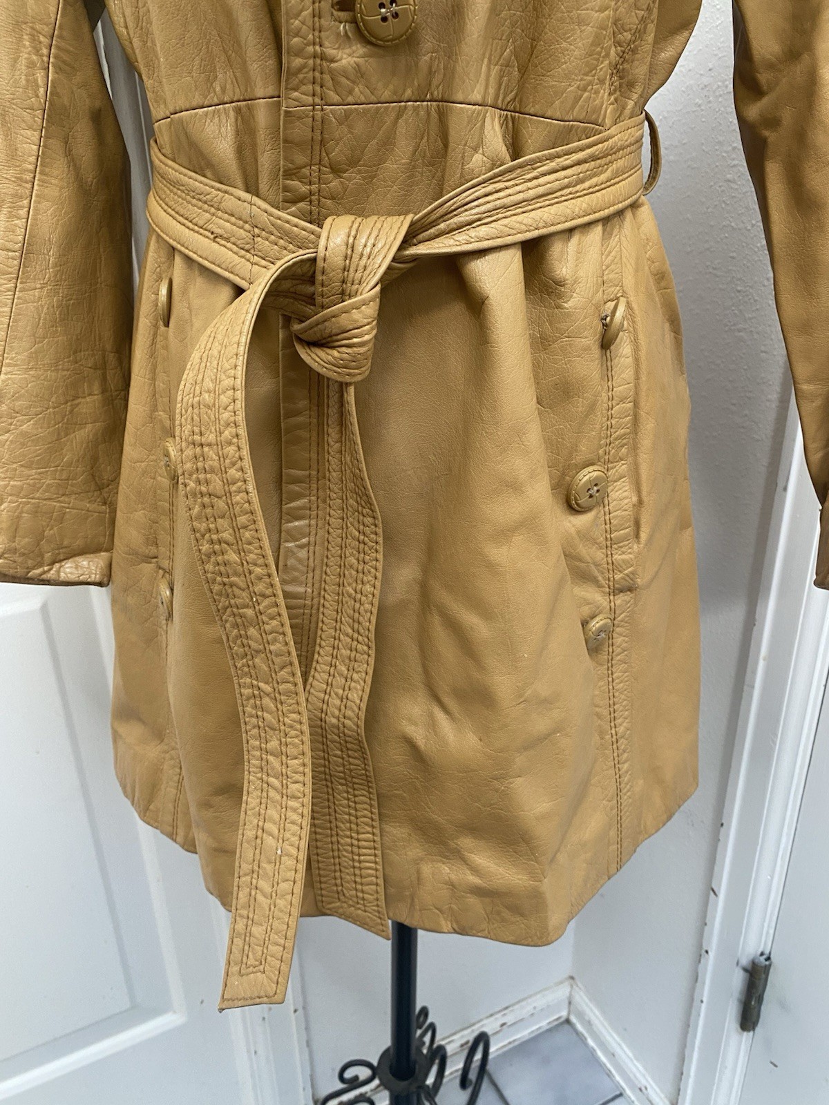 Vintage 1970’s Leather The Tannery Coat 13/14