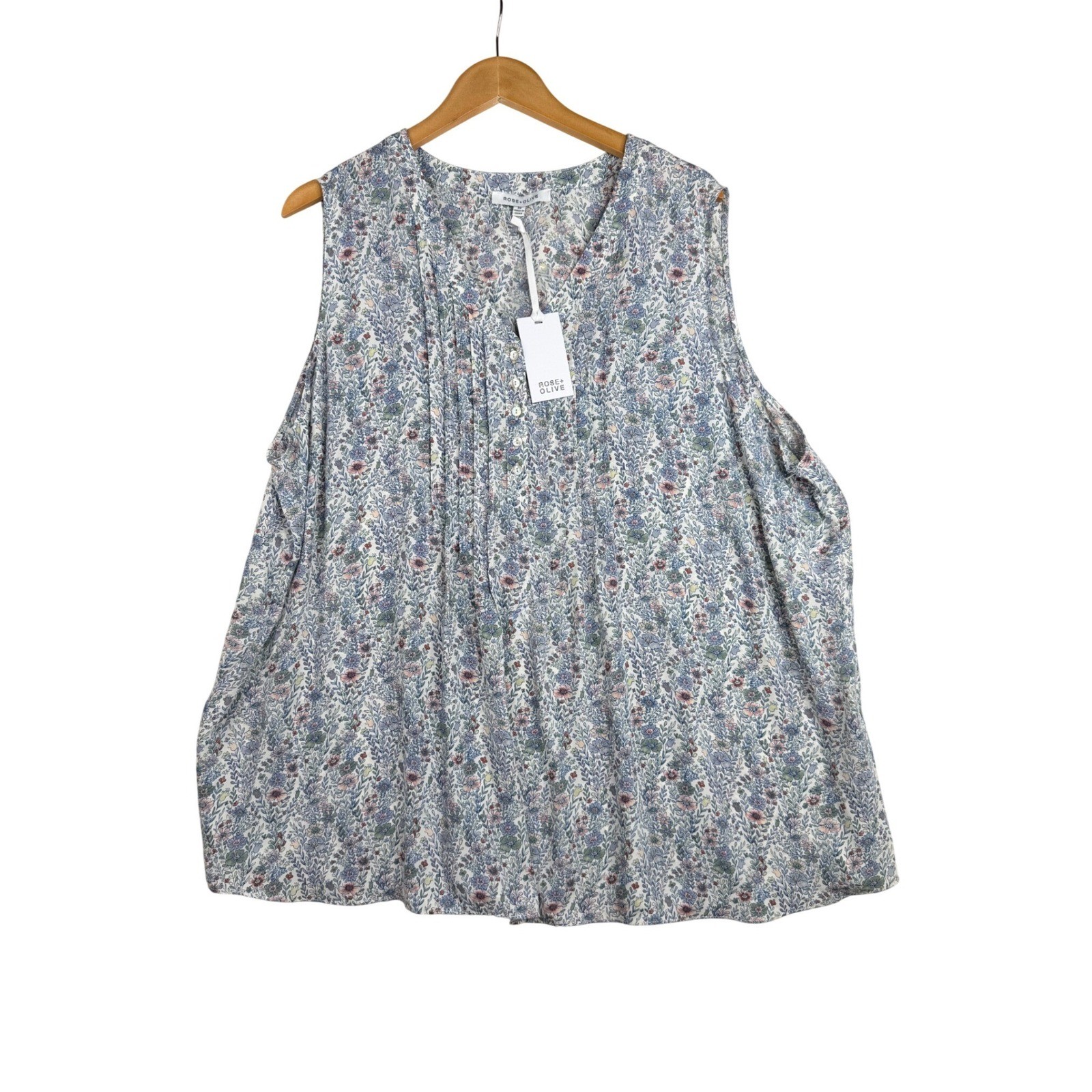 NWT Rose + Olive Floral Print Sleeveless Blouse size 3X Light Blue/Green/White