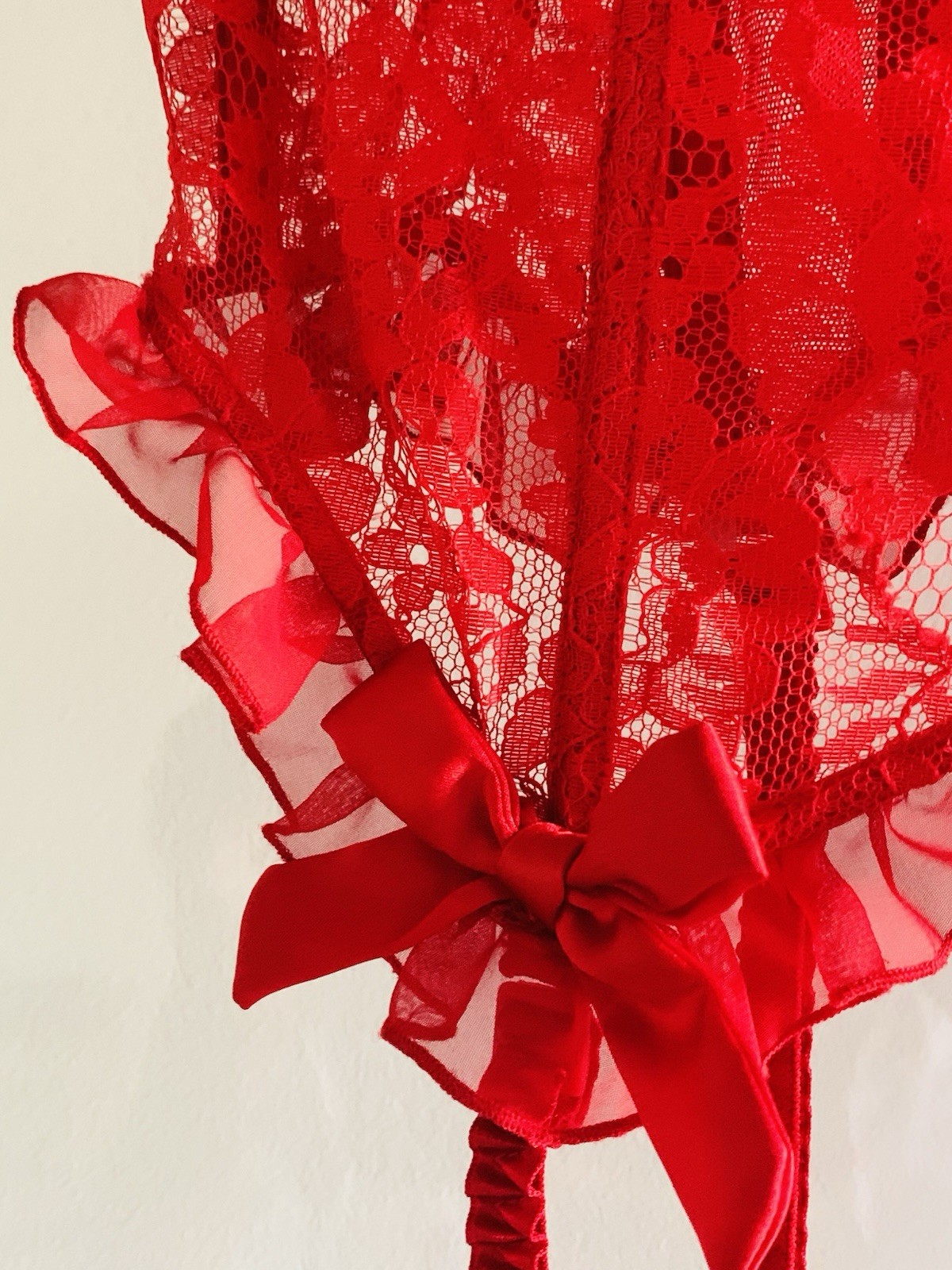 Vintage Y2K Victoria’s Secret Gold Label Red Sexy Bustier Corset Set 34B Small