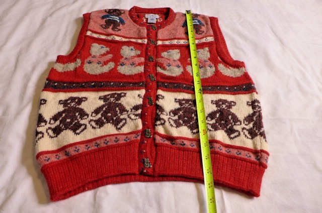 VTG 1986 Women’s Red Blueberry Woolens 100% Wool Vest Bears Hand Made USA Large