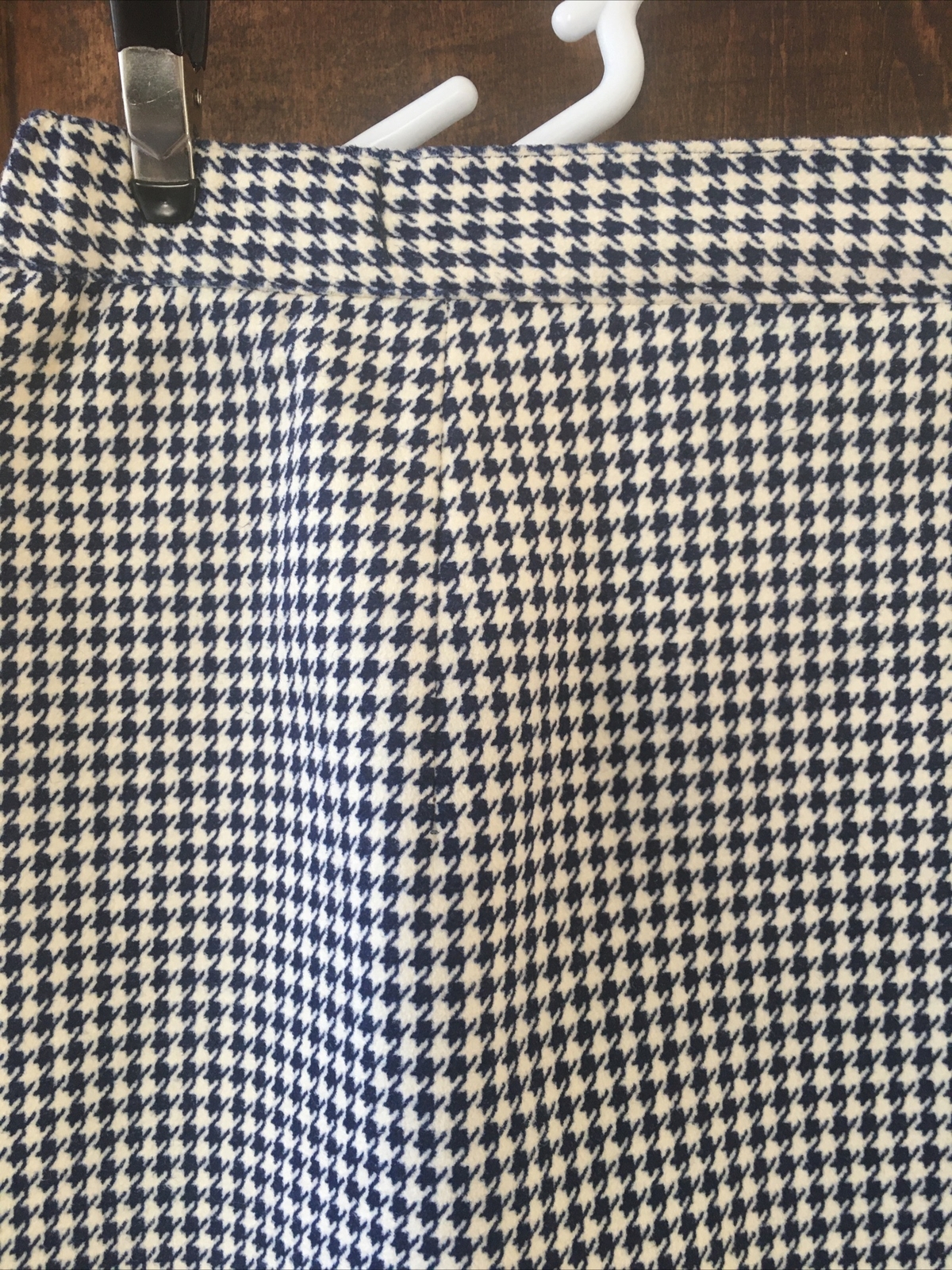 Vintage~ Count Romi Ultra Suede Skirt Houndstooth Dark Blue & Off White Size 14