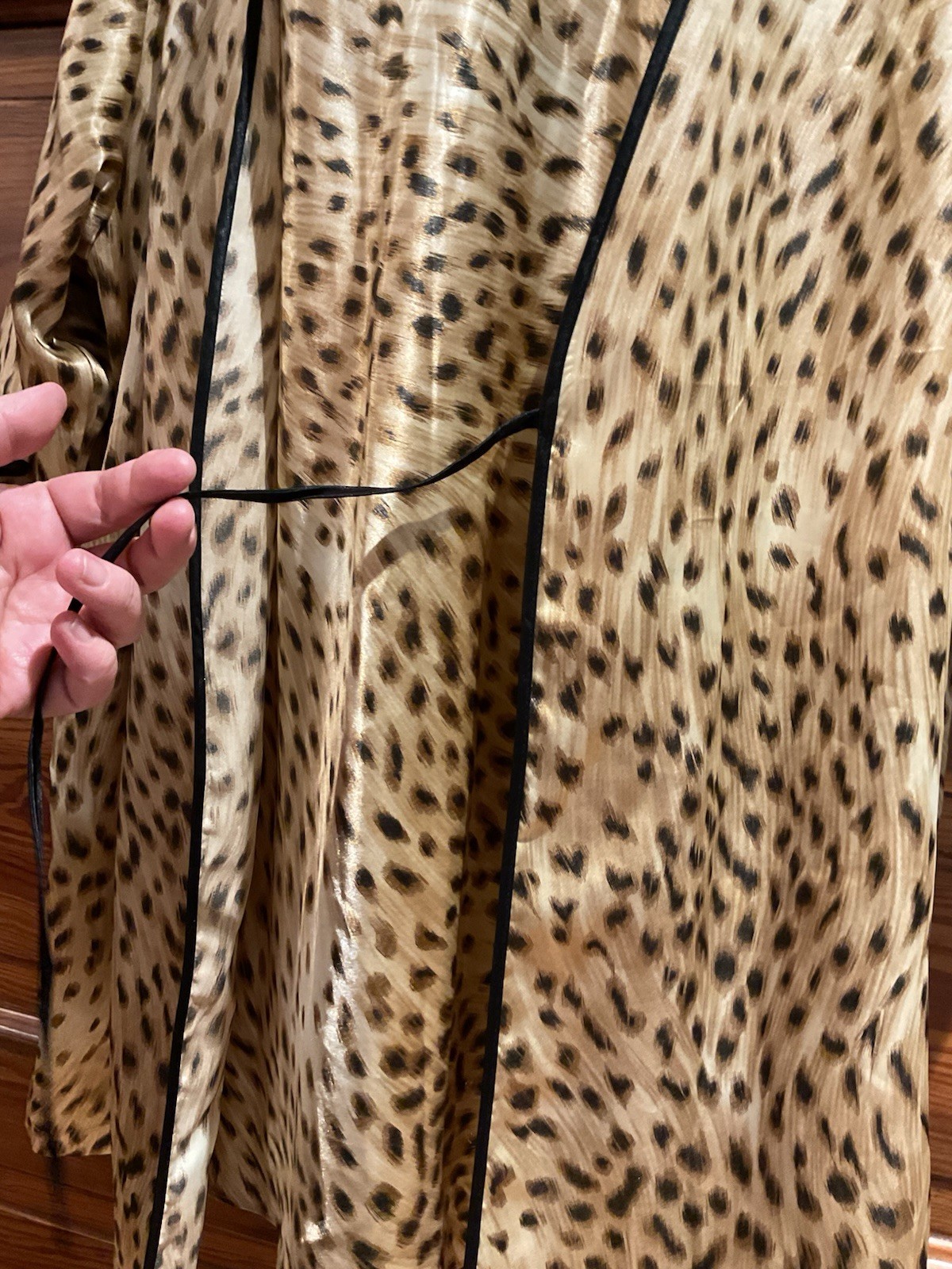 Vintage Secret Treasures Silky Leopard Animal Nightgown Robe Pengoir Set XL