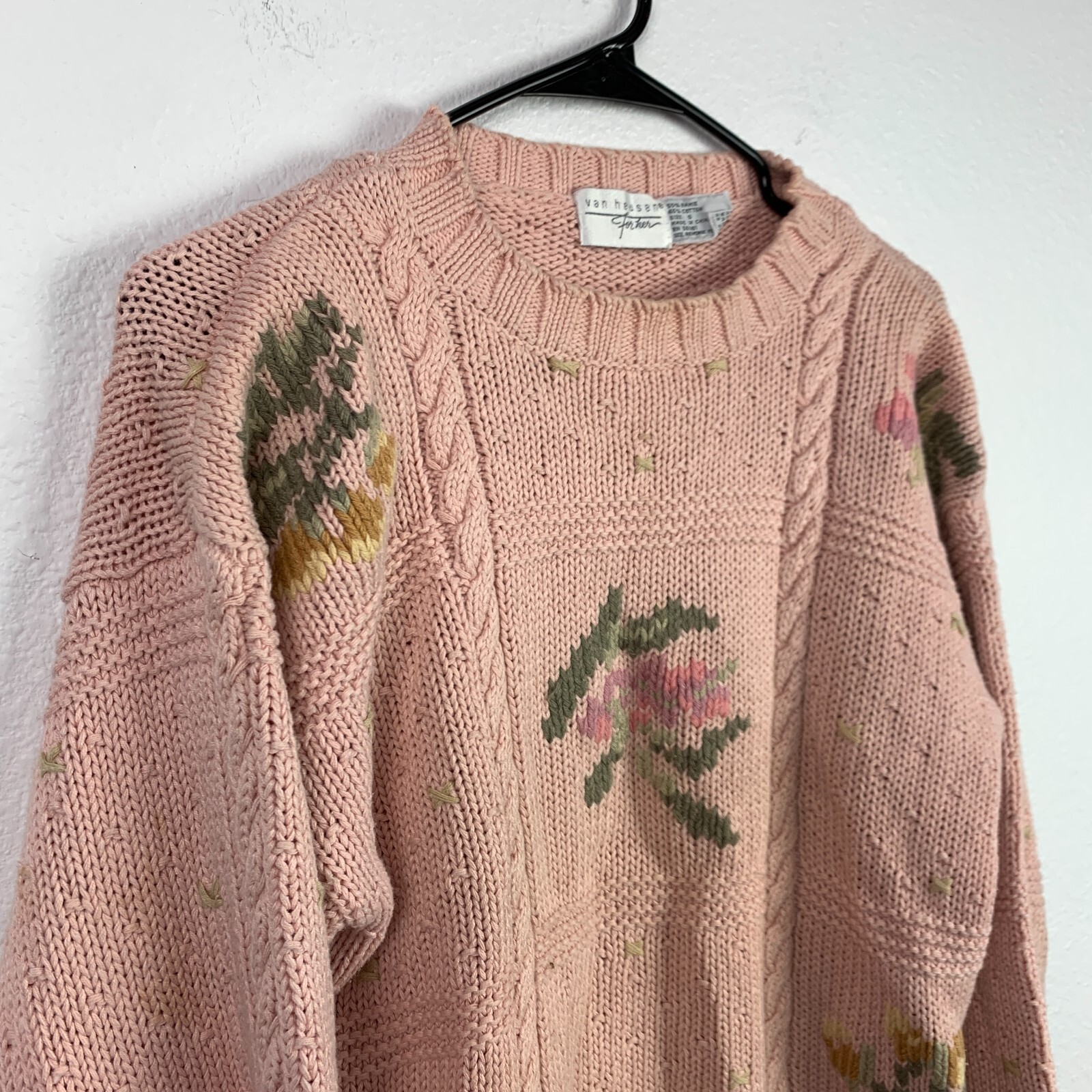 Vintage Van Heusen Floral Pink Cable Knit Pink Ramie Cotton Sweater Womens Small
