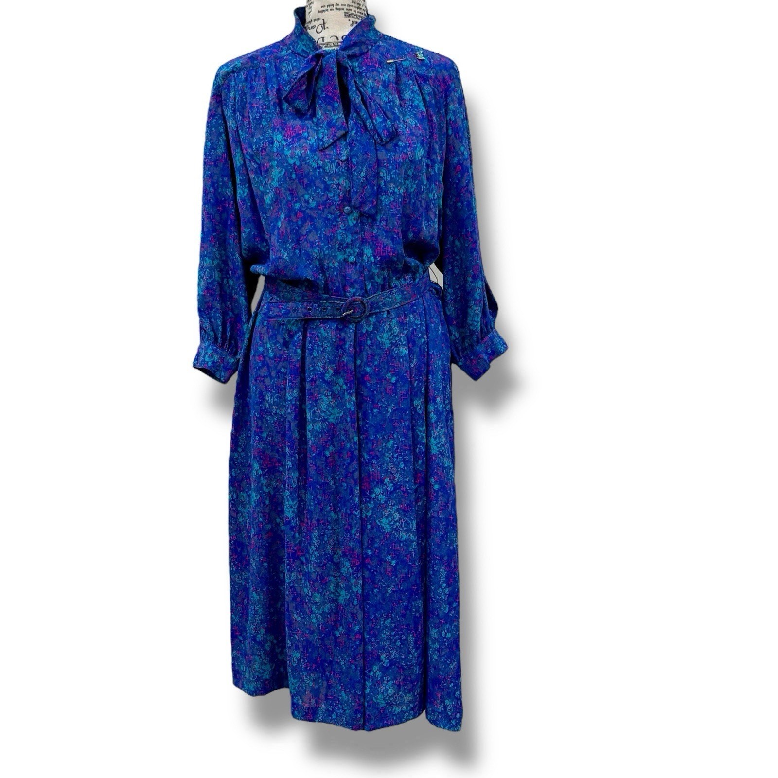 Vintage Willi Size M Blue Belted Midi Dress Brooch USA Secretary