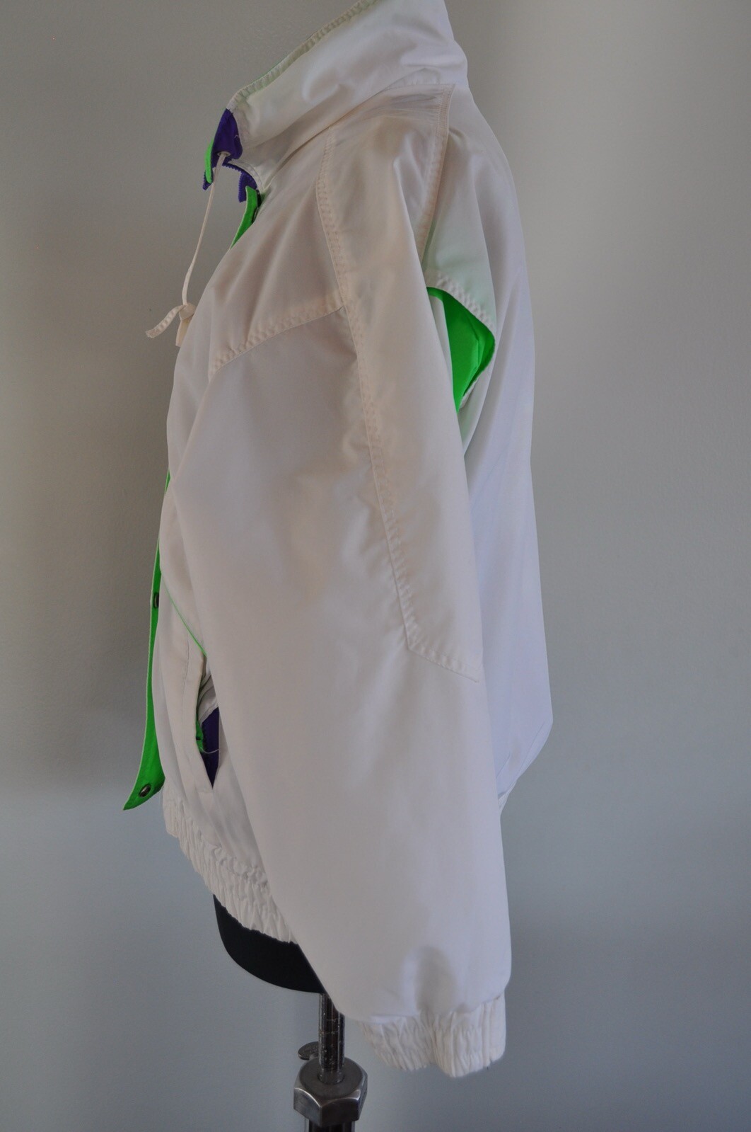 Vintage Izzi Sport Team 1980’s Ski Jacket with Fleece Size Small Retro