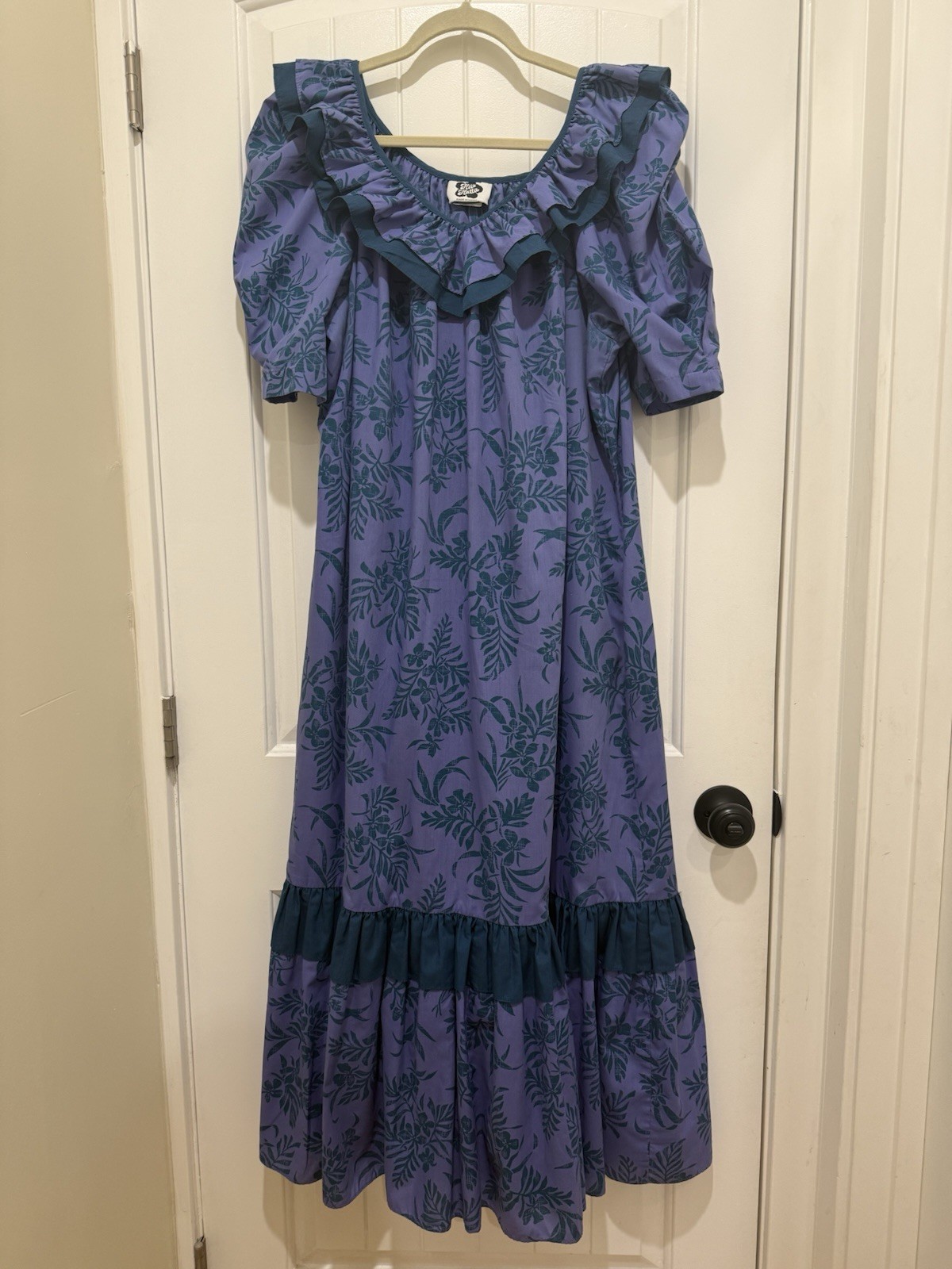 VTG Hilo Hattie Floral Hawaiian Dress Muumuu Retro Luau Purple Ruffle XXL