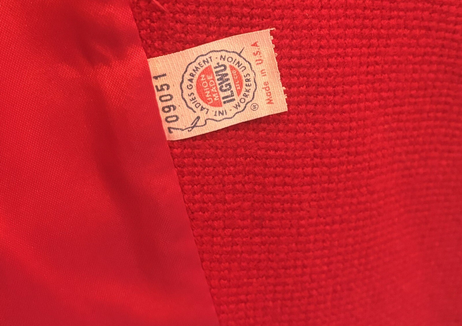 Vintage 1947-1955 SHAGMOOR 100% Wool MINK? Collar LINED Flashy RED. SMALL? USA