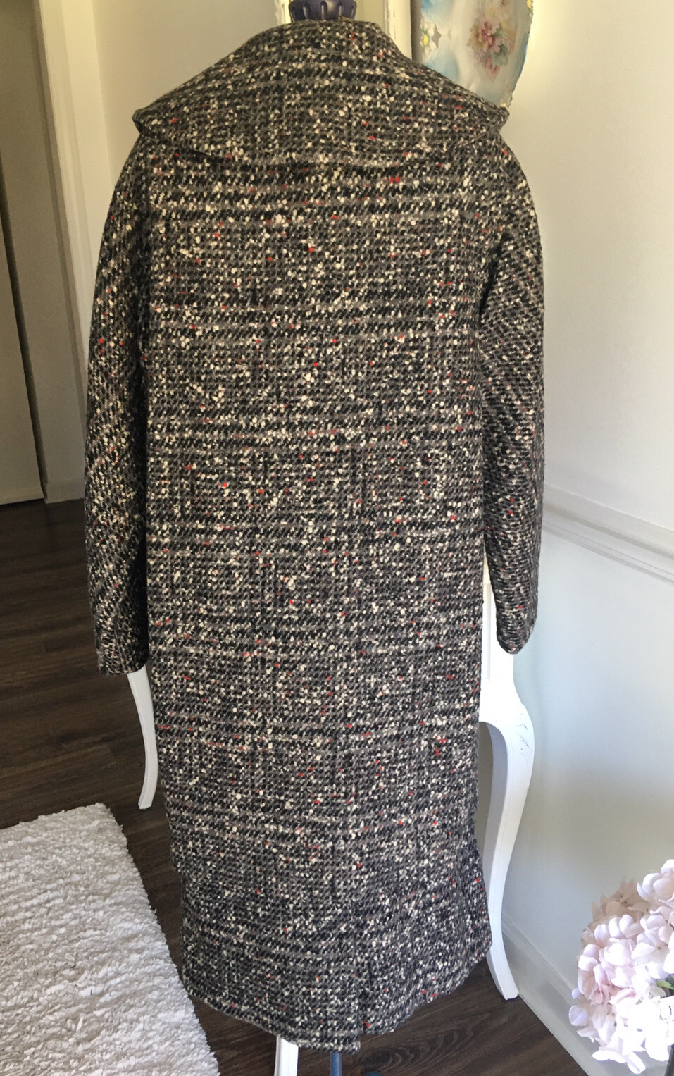 Vintage 1950s 60s Chunky BLACK & White Wool TWEED Coat and Skirt SET Plush LINED
