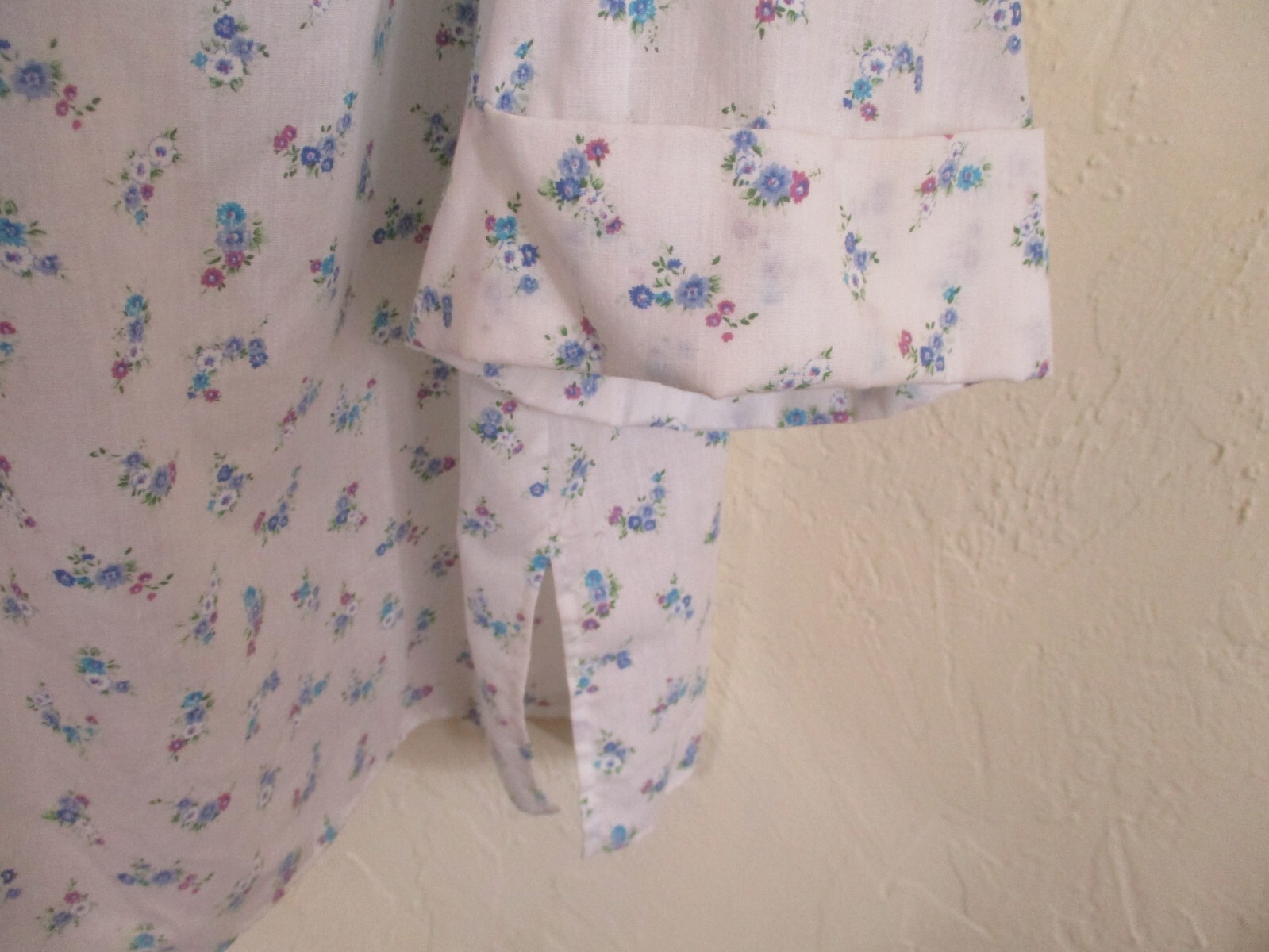 Vintage Peggy Lou Floral Pop Over Blouse Size 46