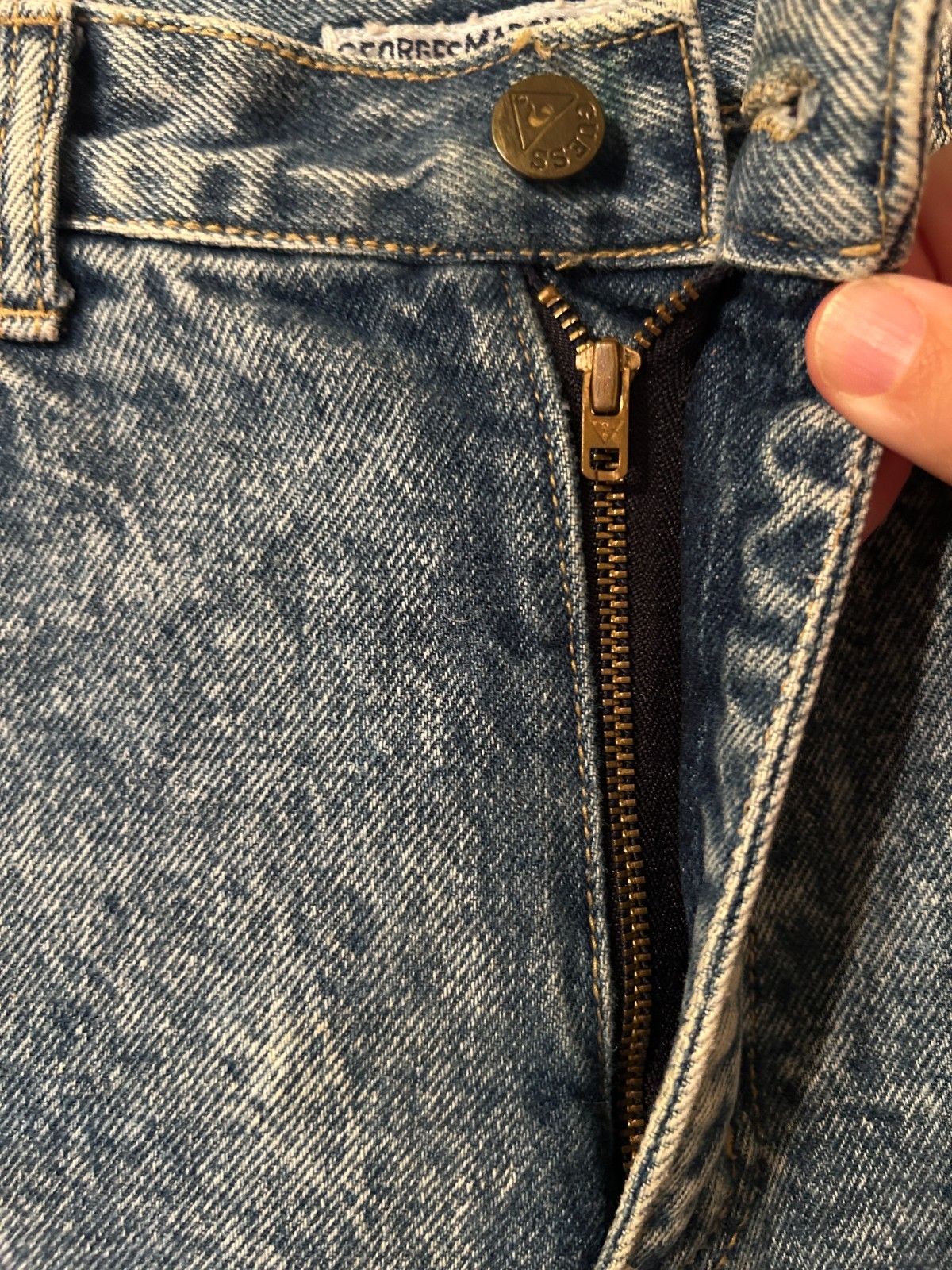 Vintage Guess Size 29×32 Georges Marciano Acid Washed 10110P Tapered Mom Jeans