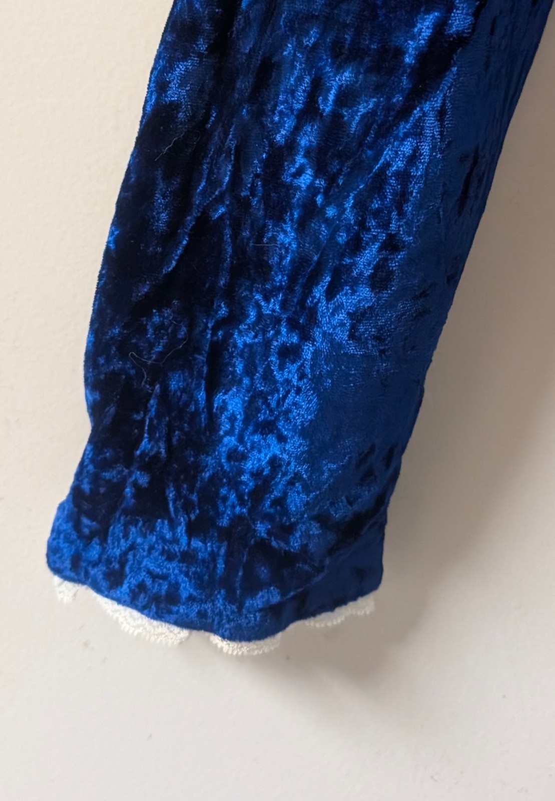 Vintage Victorian Renaissance Style Blue Crushed Velvet White Lace Open Top XS/S