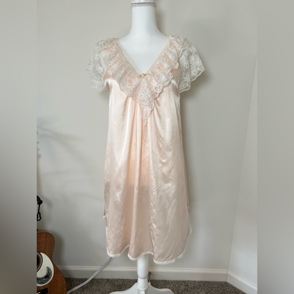 Lily of France Vintage 80-90s Pink Lace Nightgown Slip Soft Girl Ruffle 🌸