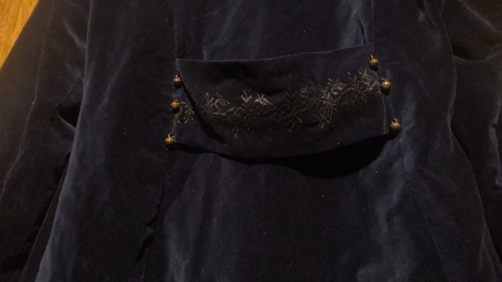 Vintage 1980s Artemis Blue Velvet-Style Black Embroidery Gothic Victorian Jacket