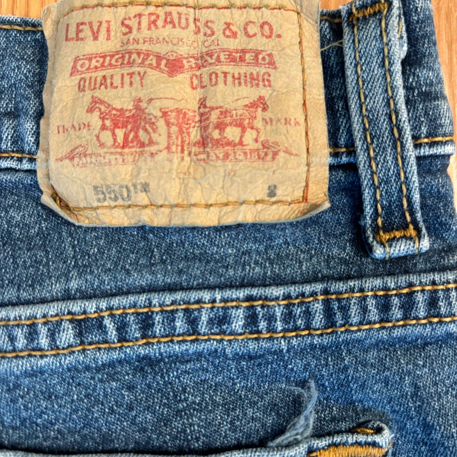 VTG Levi’s 550 Relaxed Boot Cut Stretch Y2K Women’s Sz 30 Med Wash Western Boho