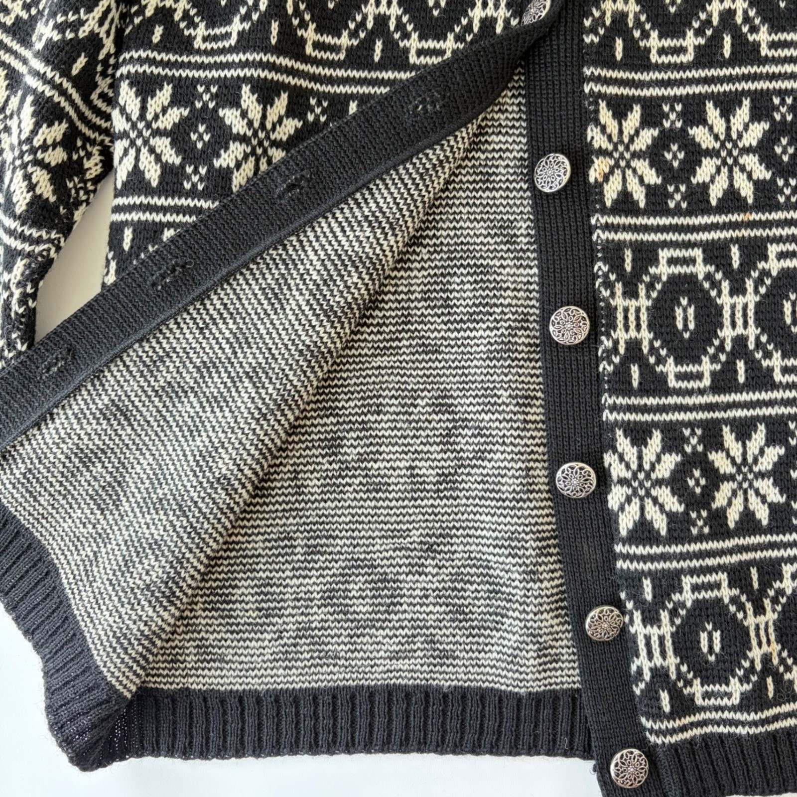 Jersild Vintage Nordic Snowflake Virgin Wool Cardigan Black Cream Metal Buttons