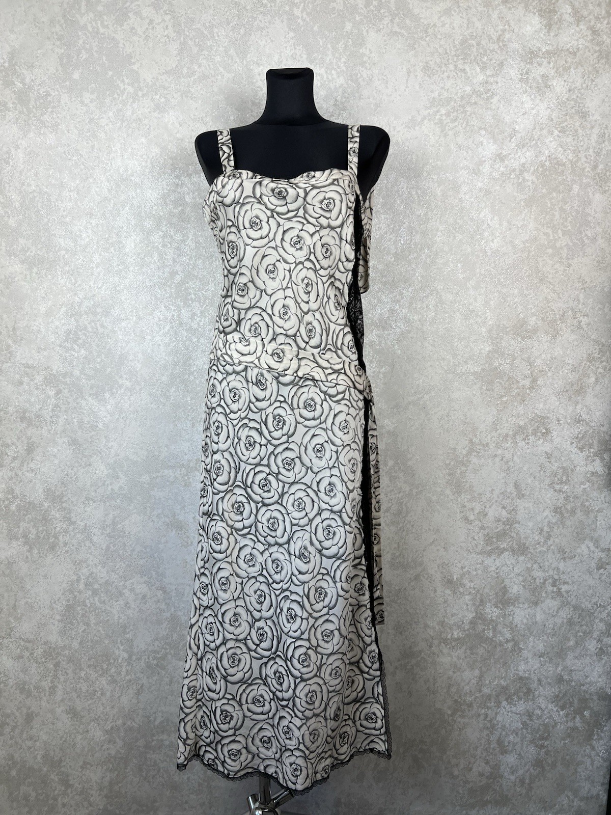 Vintage Gianni Versace Intimo Floral Rose Slip Dress Lace Black White Maxi S