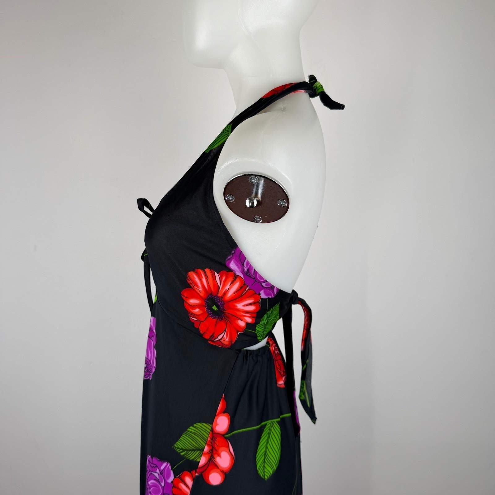 VTG Floral Halter Maxi Dress Black Red Purple Rose Keyhole Tie Back Summer