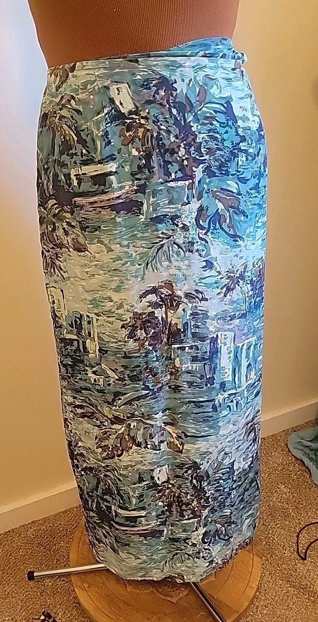 Vintage 90s 100% Silk Wrap Skirt Large Tropical Blues Natalie & Me