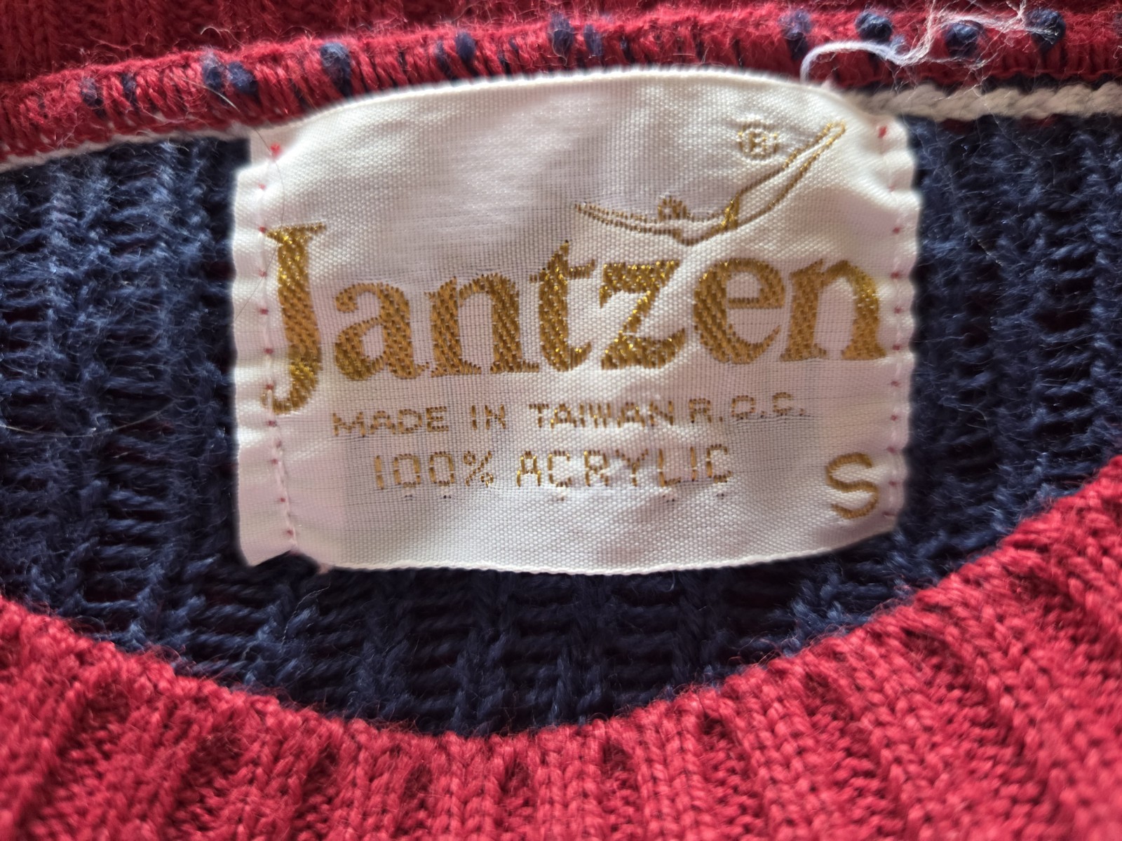 Vintage 80s JANTZEN Women Sweater Red Novelty Knit Bike Bicycle Short Sleeves