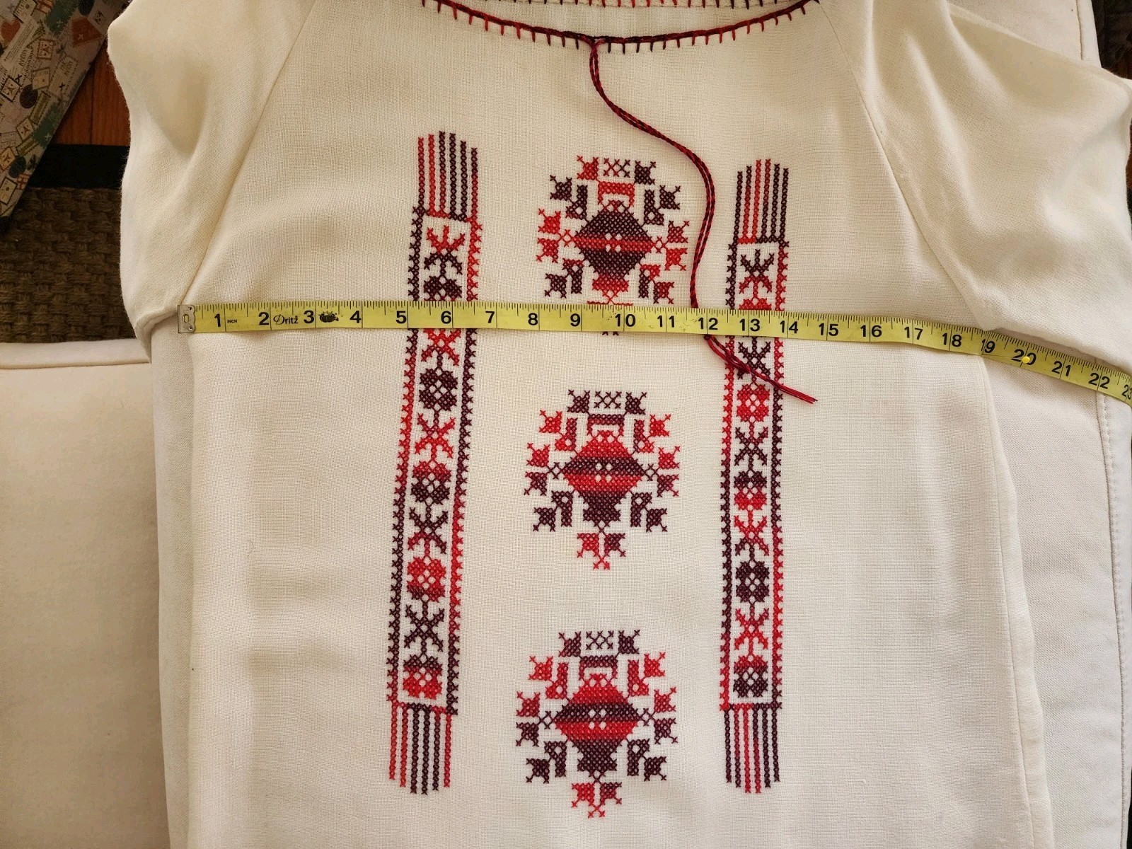 Mid-Century Vintage Handmade Peasant Blouse linen/flax Embroidered M/L