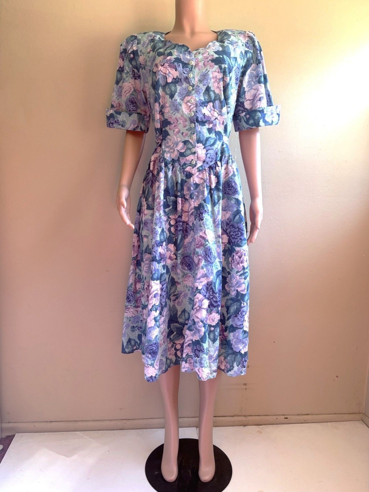 Vintage 80s Country Day Dress XL Button Up Tie Back Retro 40s Pastel Floral