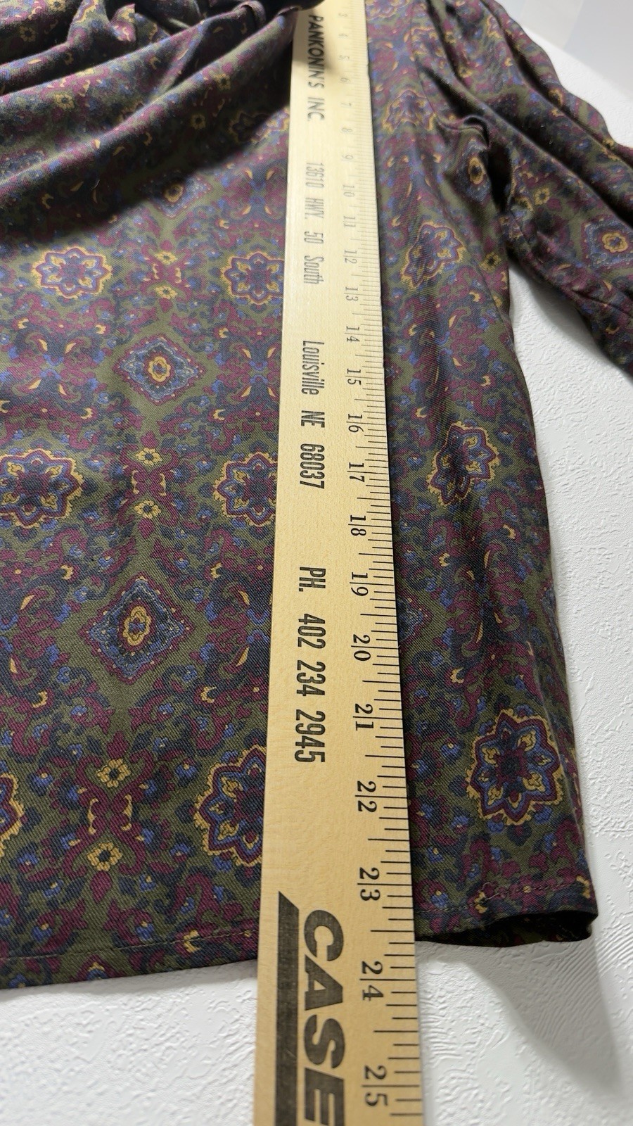VTG Jos A Bank Skirt Suit 8 Rayon Burgundy GeometricP Paisley Mock Neck Jewish