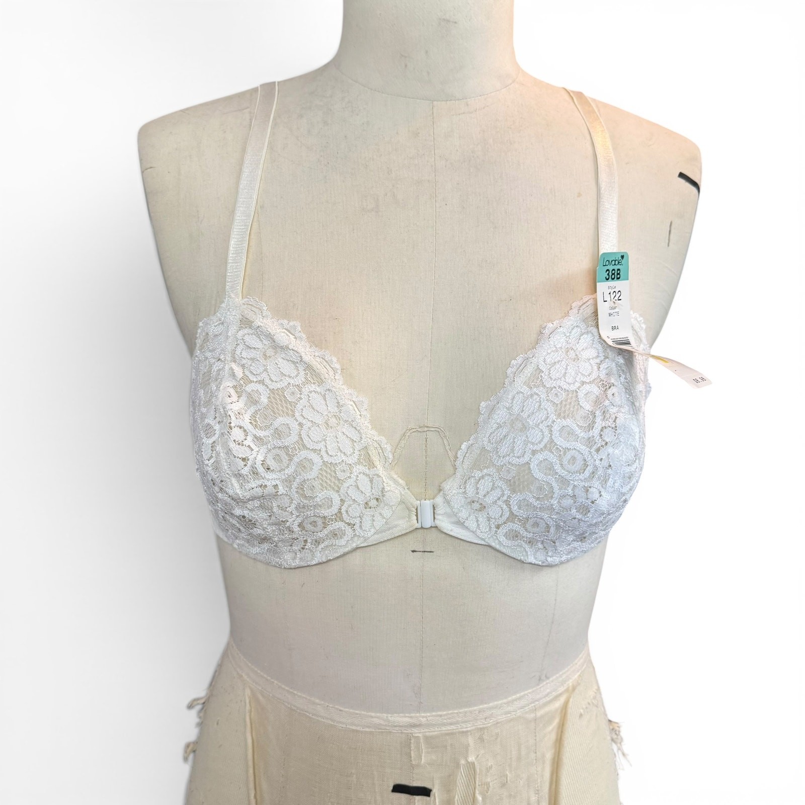 lovable white underwire bra size 38B