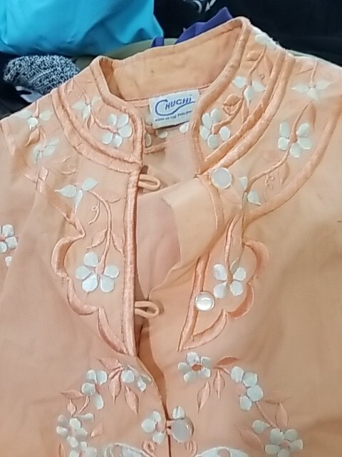 Vintage 1970s Chuchi Dress Med. Peach Embroidered Butterfly Mandarin Collar BOHO